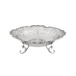 A George V sterling silver basket, London 1913 by Holland, Aldwinckle and Slater