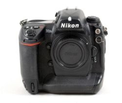 Nikon D2Xs Digital Camera Body, Untested.