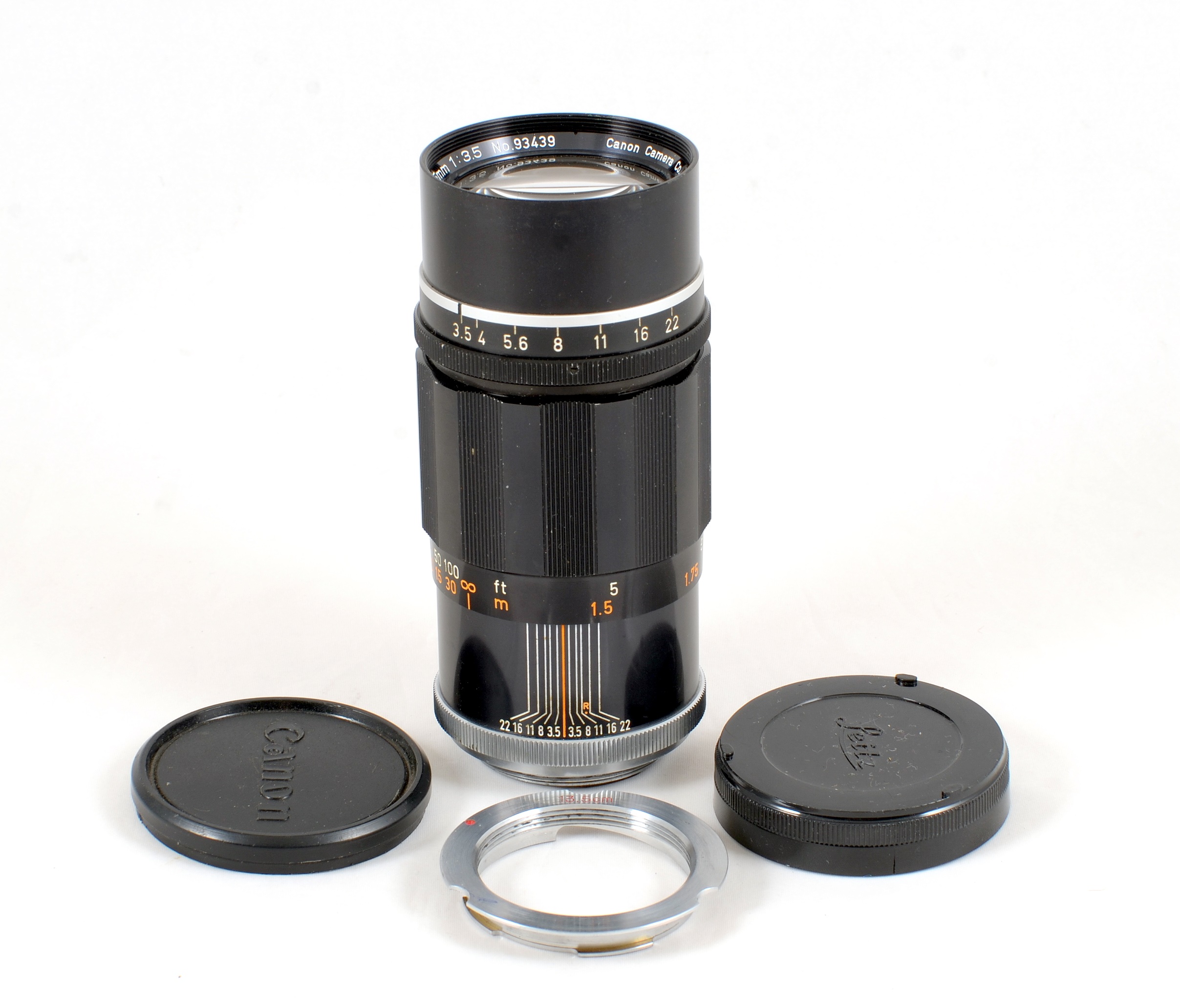 Canon L39 Screw Mount 135mm f3.5 Lens.