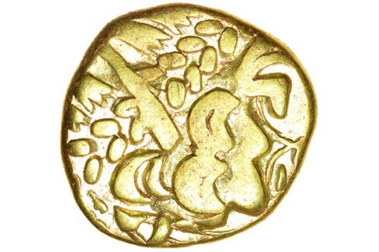 Biface. Sills G-B Ca1, class 4. Ambiani. c.90-80 BC. Celtic gold stater. 16mm. 6.21g. - Image 1 of 2