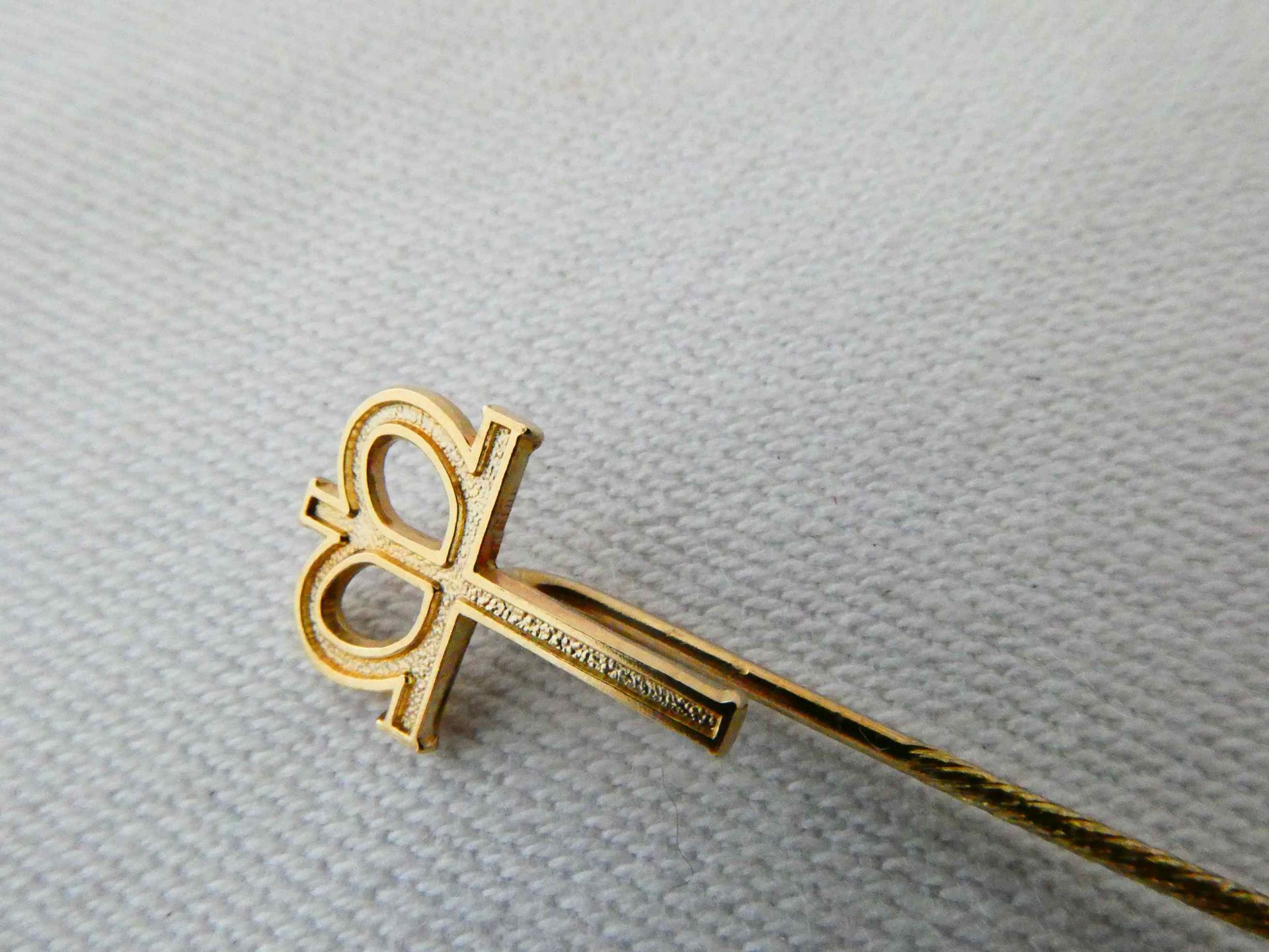 Krawatten-/ Anstecknadel Kronenkreuz der Diakonie in 333 Gold - Image 2 of 3