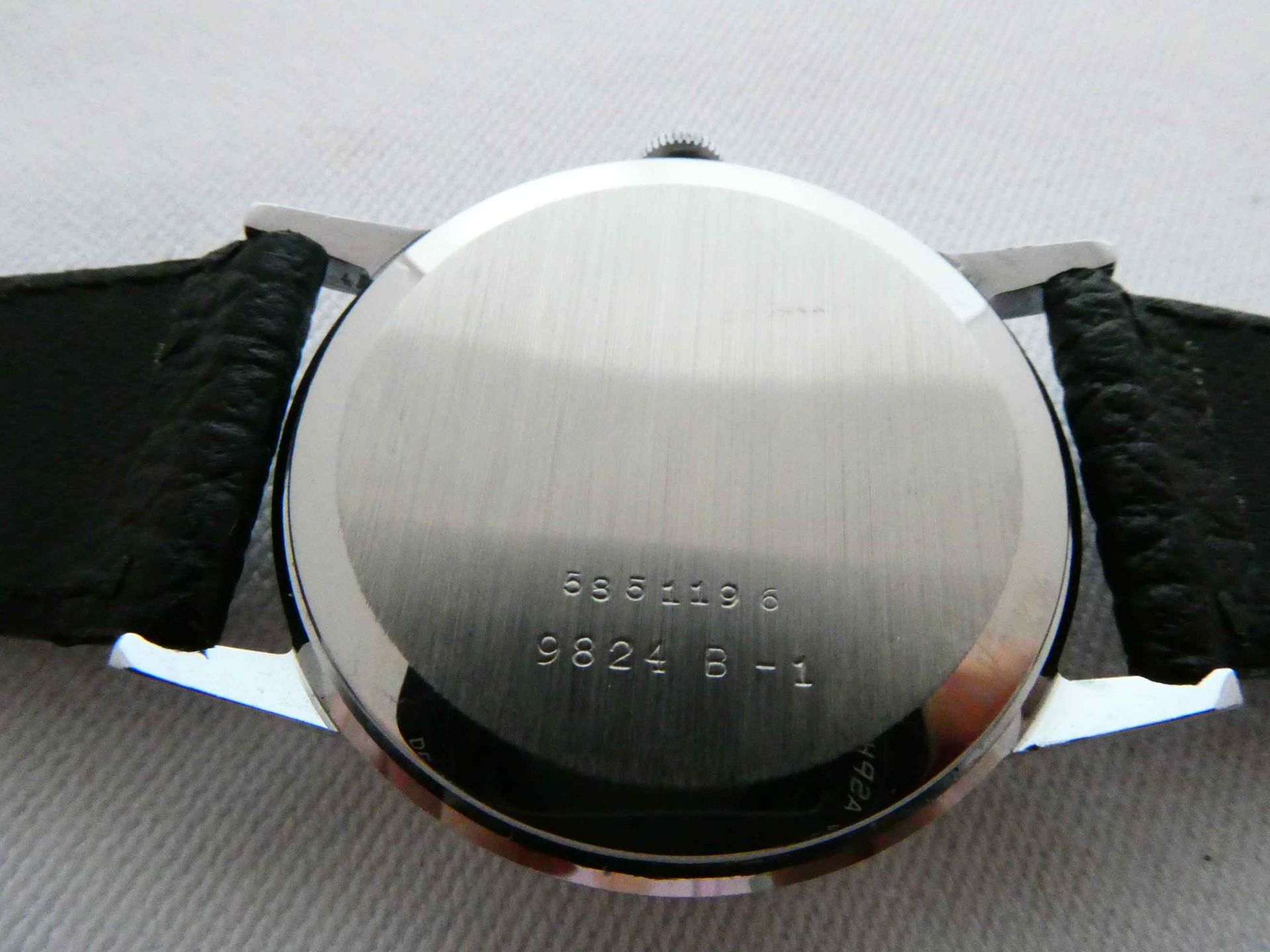 Doxa Armbanduhr - Bild 4 aus 5