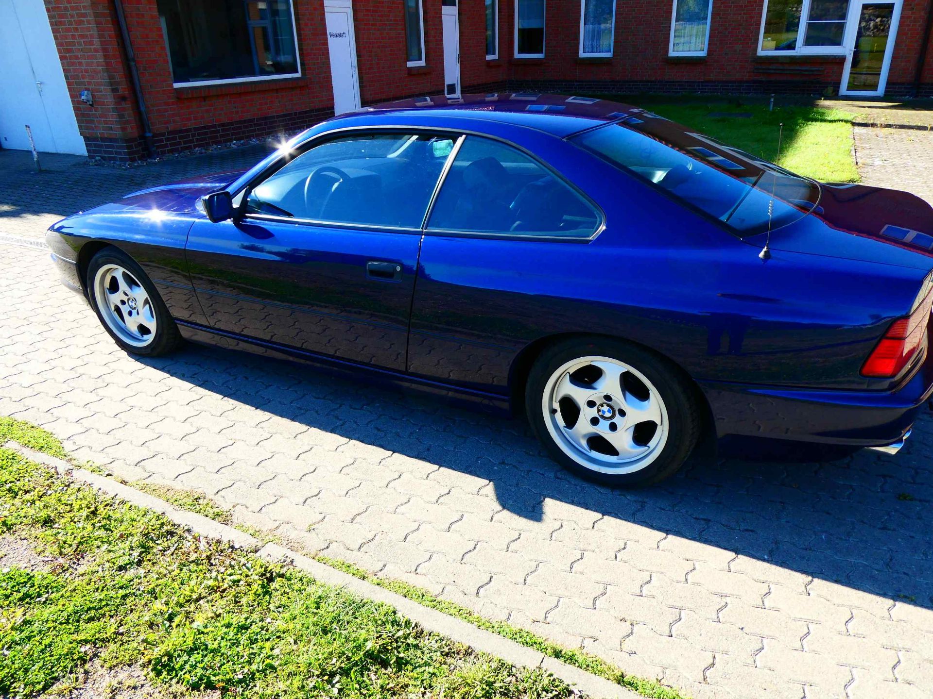 BMW 850 i - Bild 7 aus 12