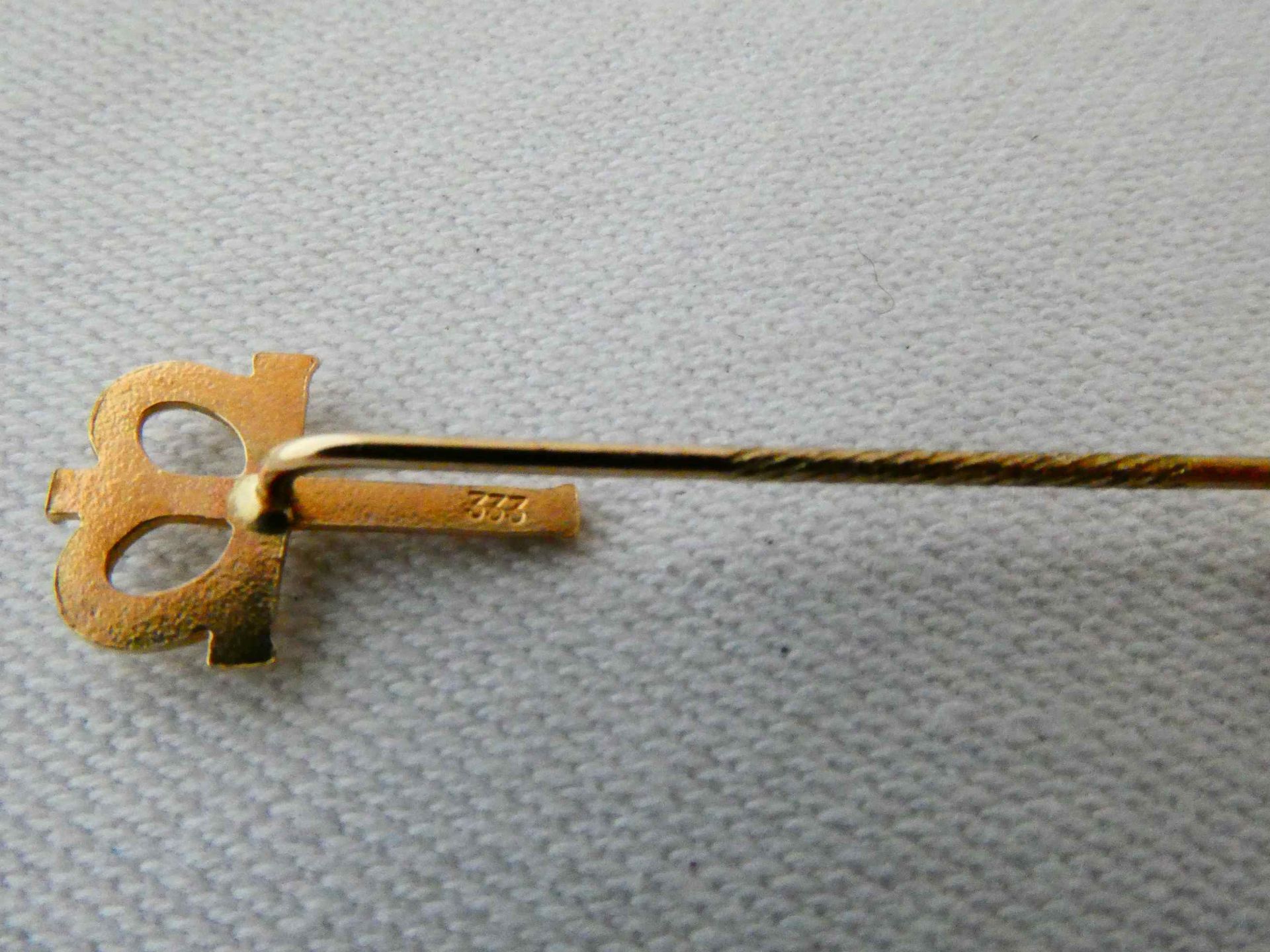 Krawatten-/ Anstecknadel Kronenkreuz der Diakonie in 333 Gold - Bild 3 aus 3