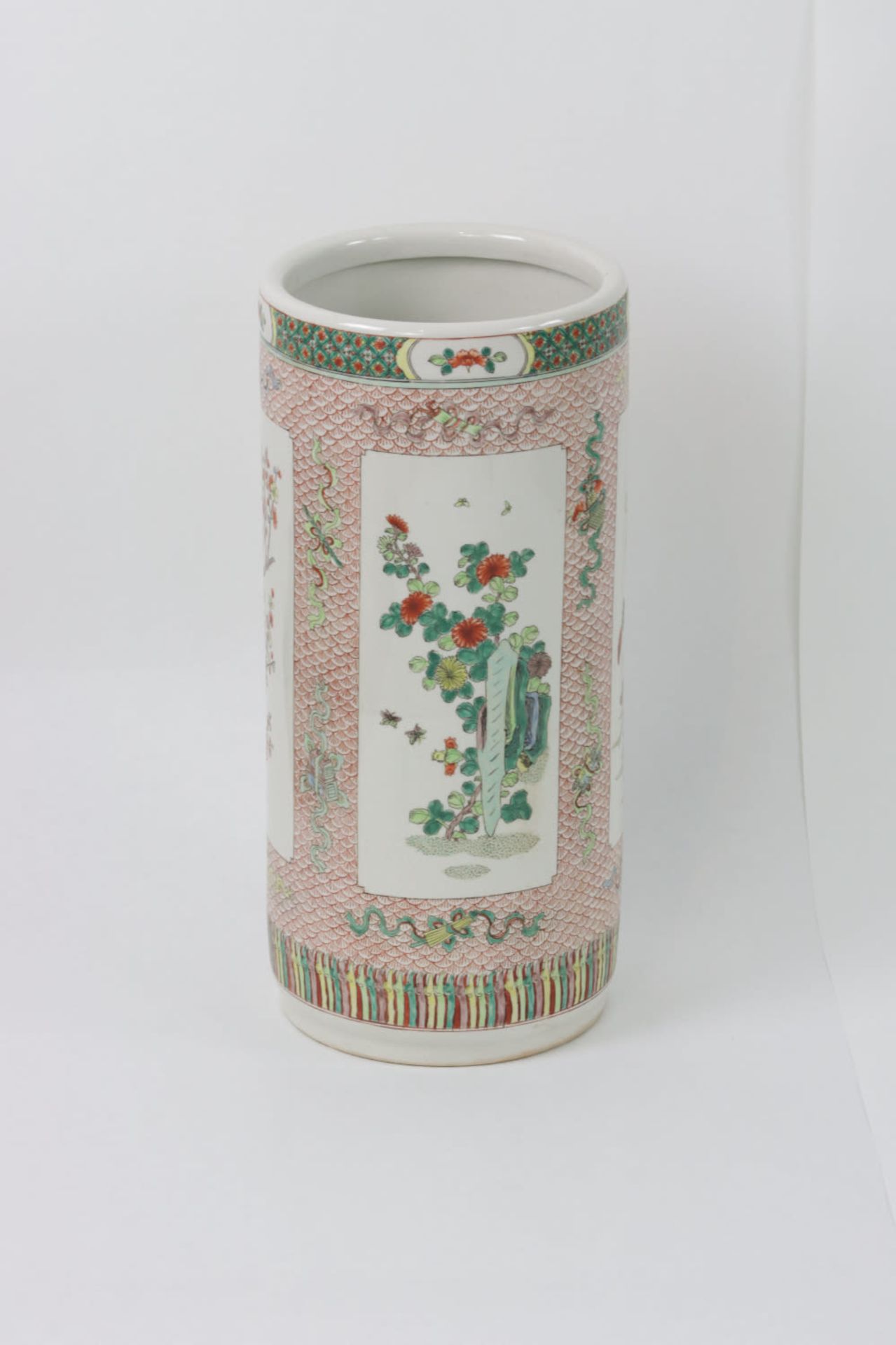 A Chinese famille verte umbrella stand, 20th Century