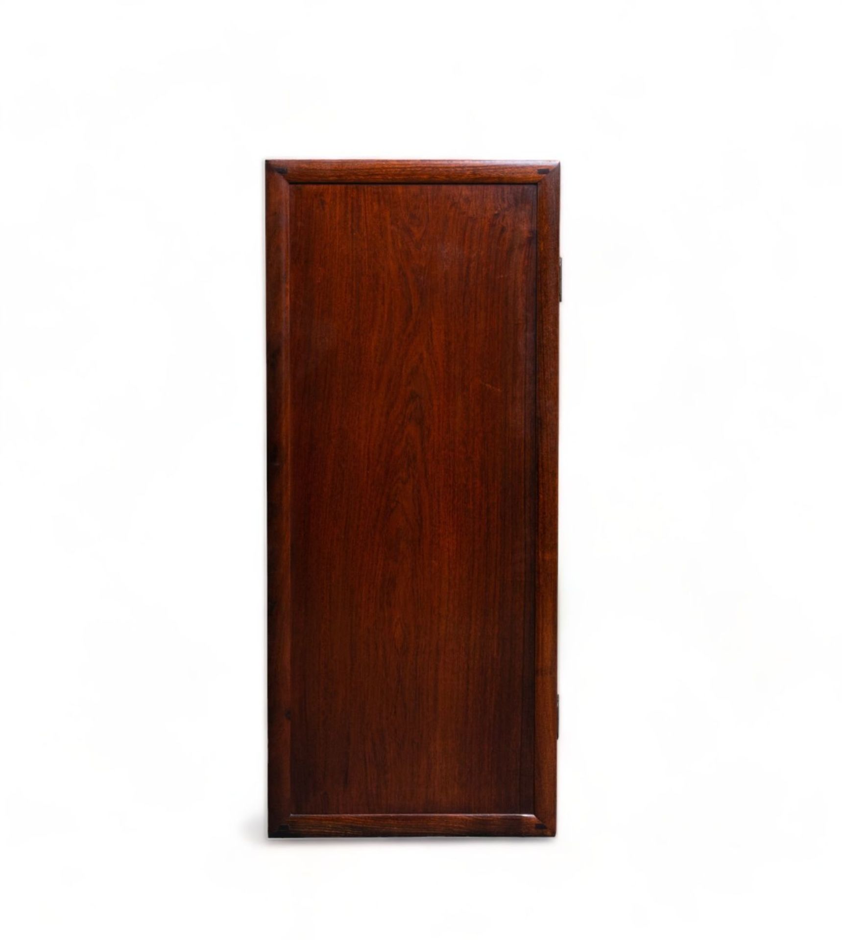 A Chinese wooden two-door cupboard, 19th Century - Bild 6 aus 9