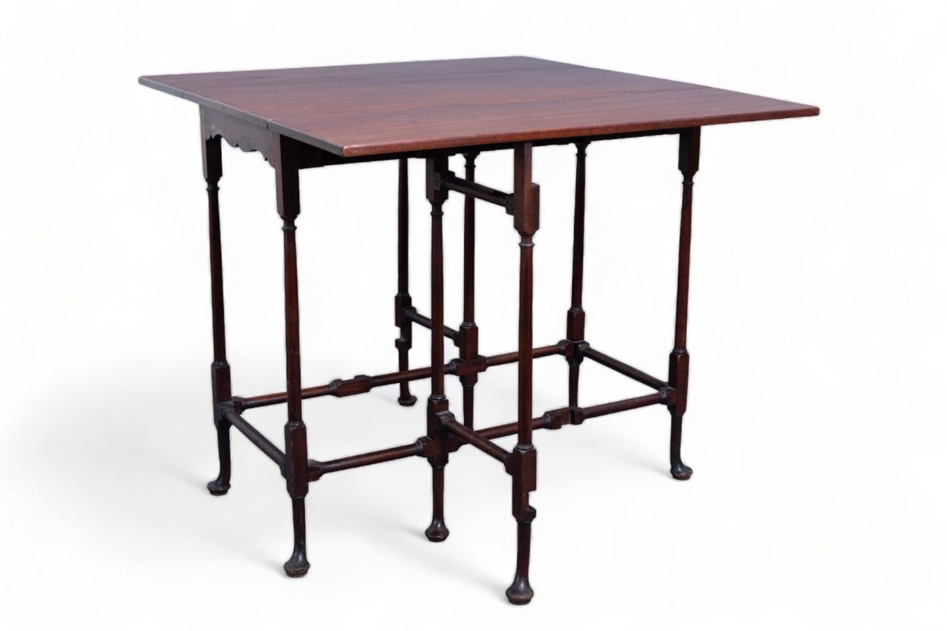 An English George III mahogany spider-leg table by Thomas Chippendale (1718-1779), third quarter of  - Bild 2 aus 7