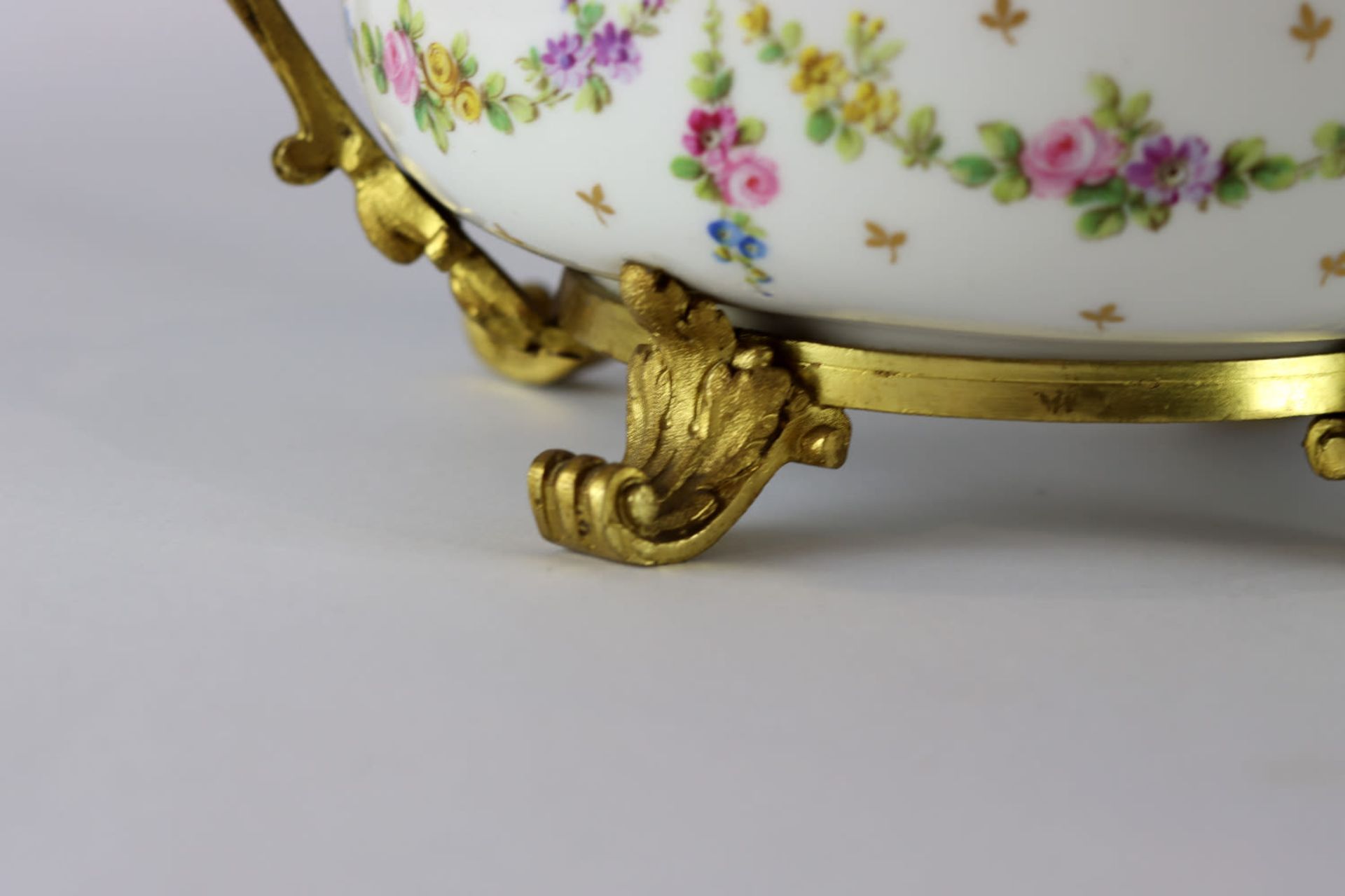 A pair of French ormolu-mounted porcelain comport, 19th Century - Image 3 of 11