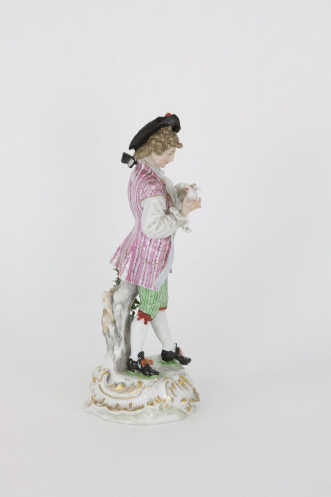 A porcelain statue of a gentleman holding a dove, first quarter 20th Century - Image 3 of 6
