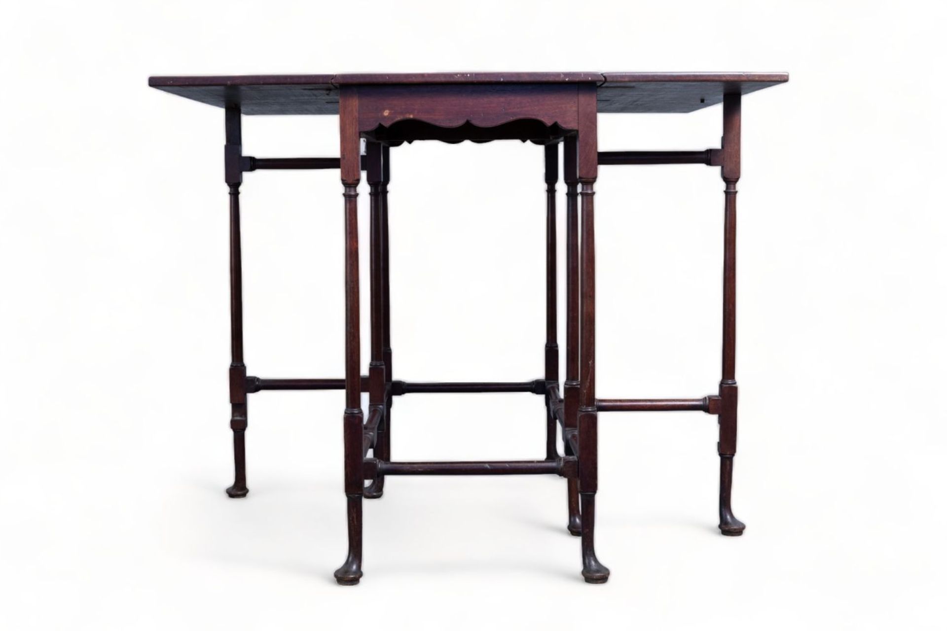 An English George III mahogany spider-leg table by Thomas Chippendale (1718-1779), third quarter of  - Bild 4 aus 7