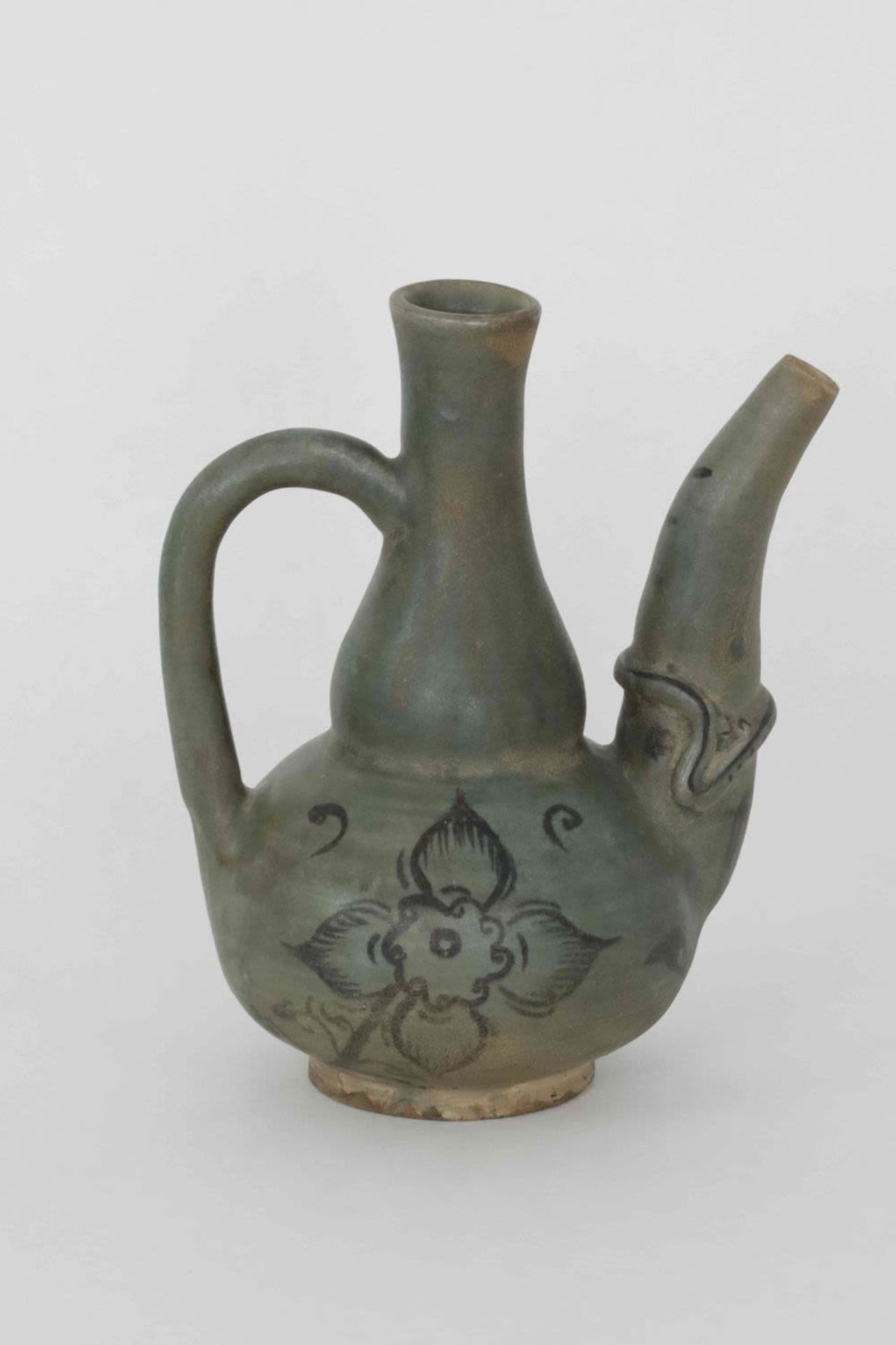 A Thai Celadon ewer Sukhothai Sawankhalok - Bild 2 aus 5