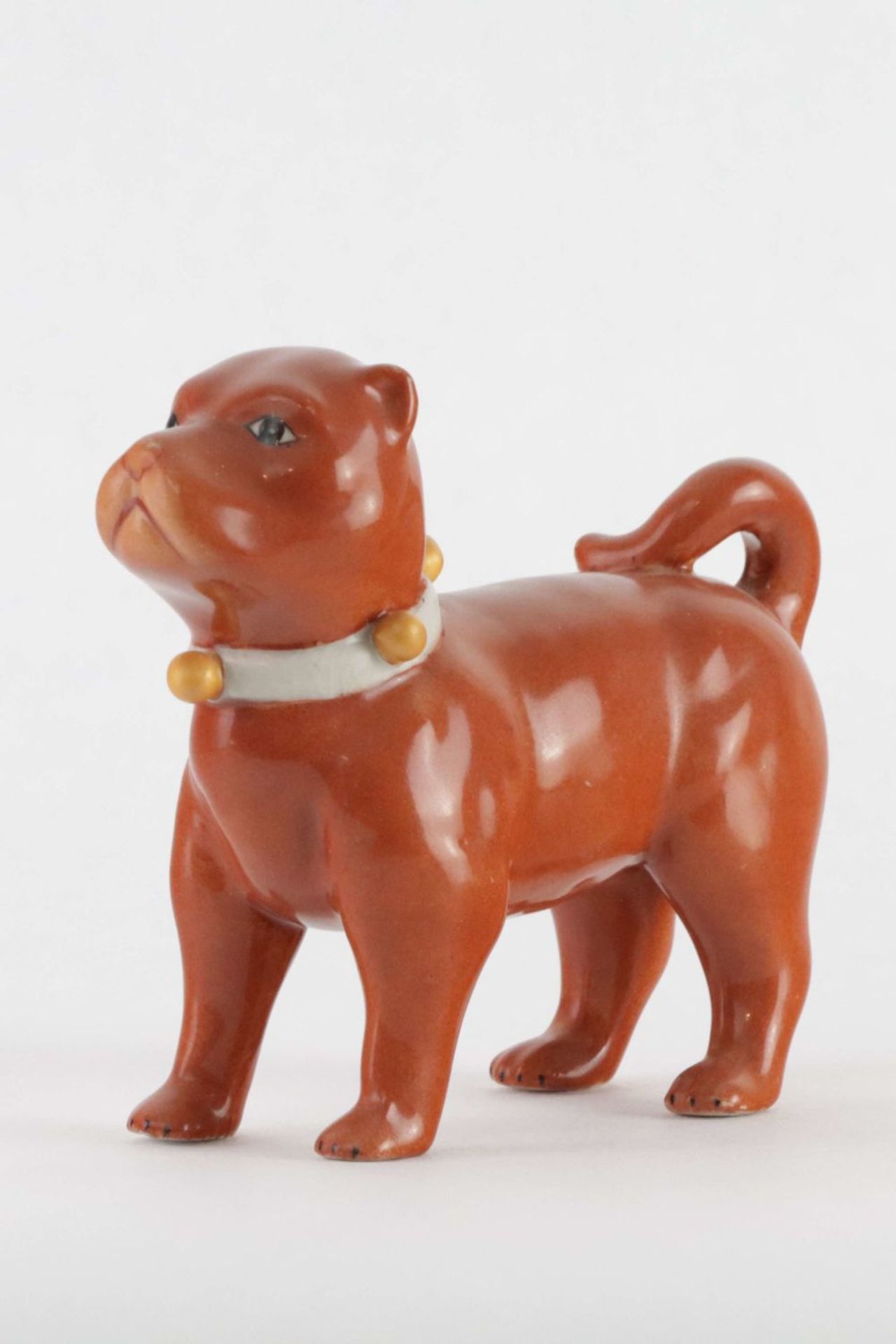 A Chinese porcelain figure of a chongqing dog, Qing Dynasty - Image 2 of 7