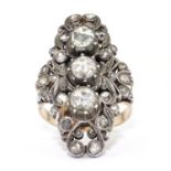 Antique ring with diamonds