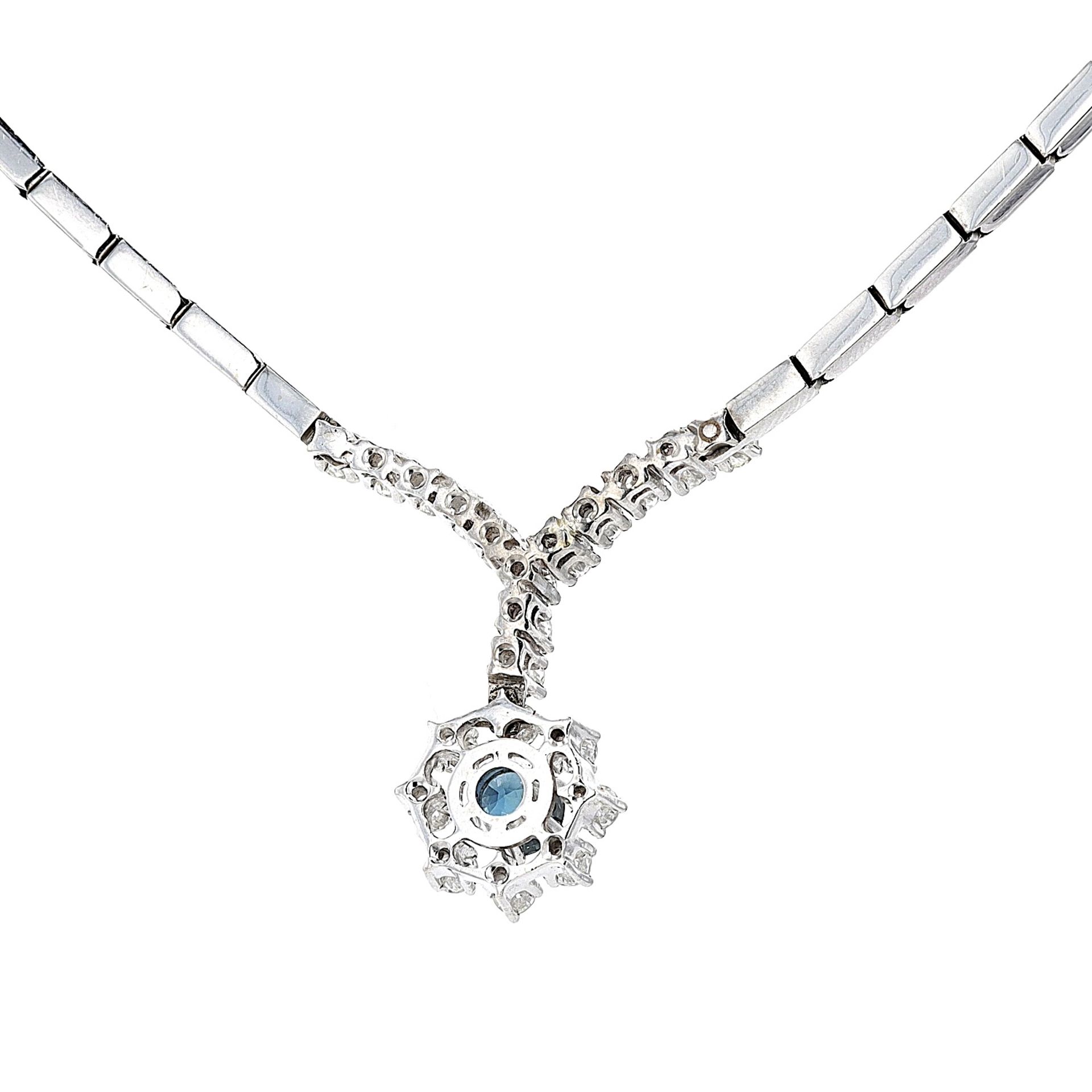 Necklace with brilliants and a sapphire - Image 4 of 6