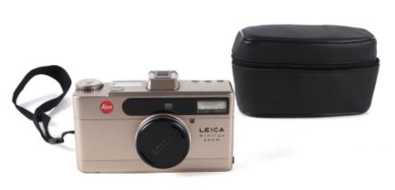 A Leica Minilux Zoom 35mm numbered '2443931'.