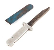A WWI fighting knife with single edged dagger blade 15cms (6ins) and aluminium handle and crosspiece