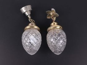 A pair of cut glass pendant celling lights, 23cm high (2).