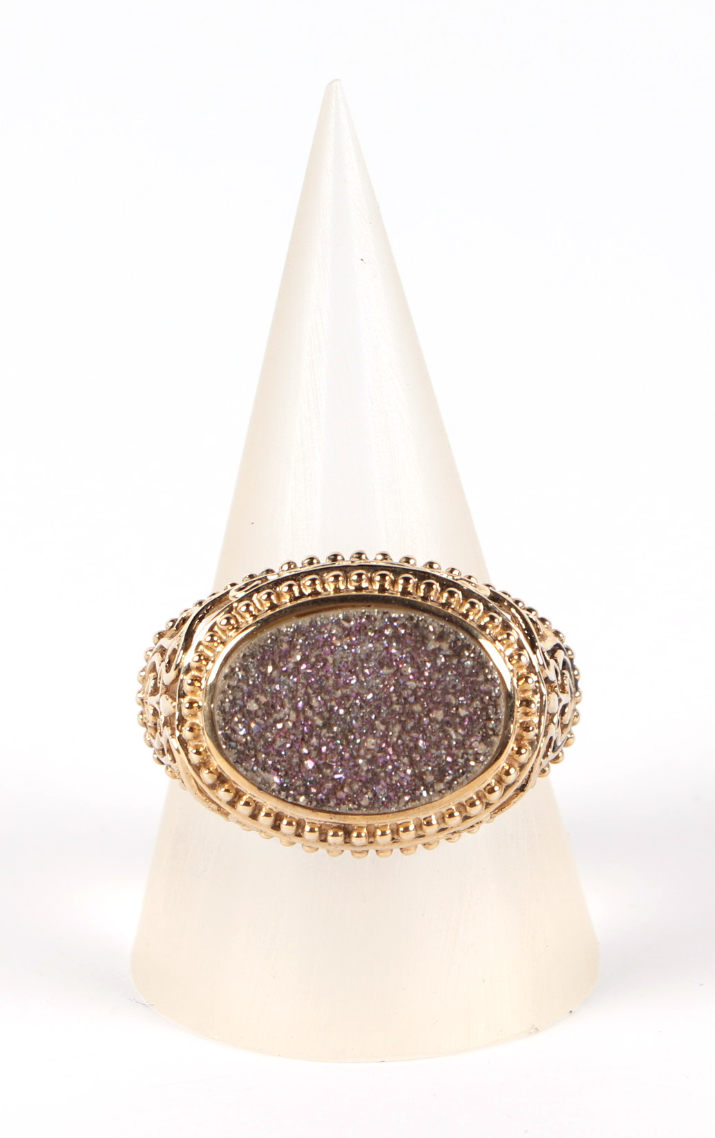 A 10ct gold dress ring, approx UK size Q, 3.8g. - Image 2 of 6