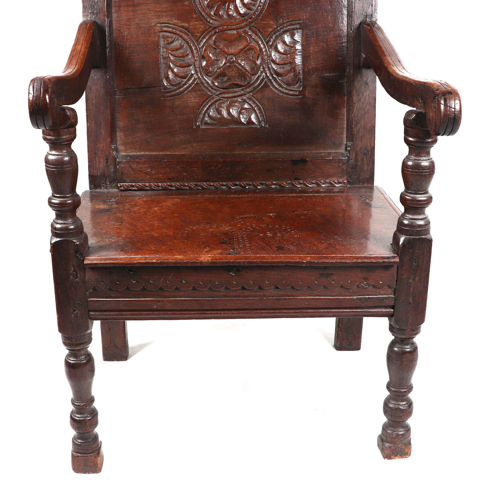 An 18th century style Wainscot type oak chair. - Image 7 of 8