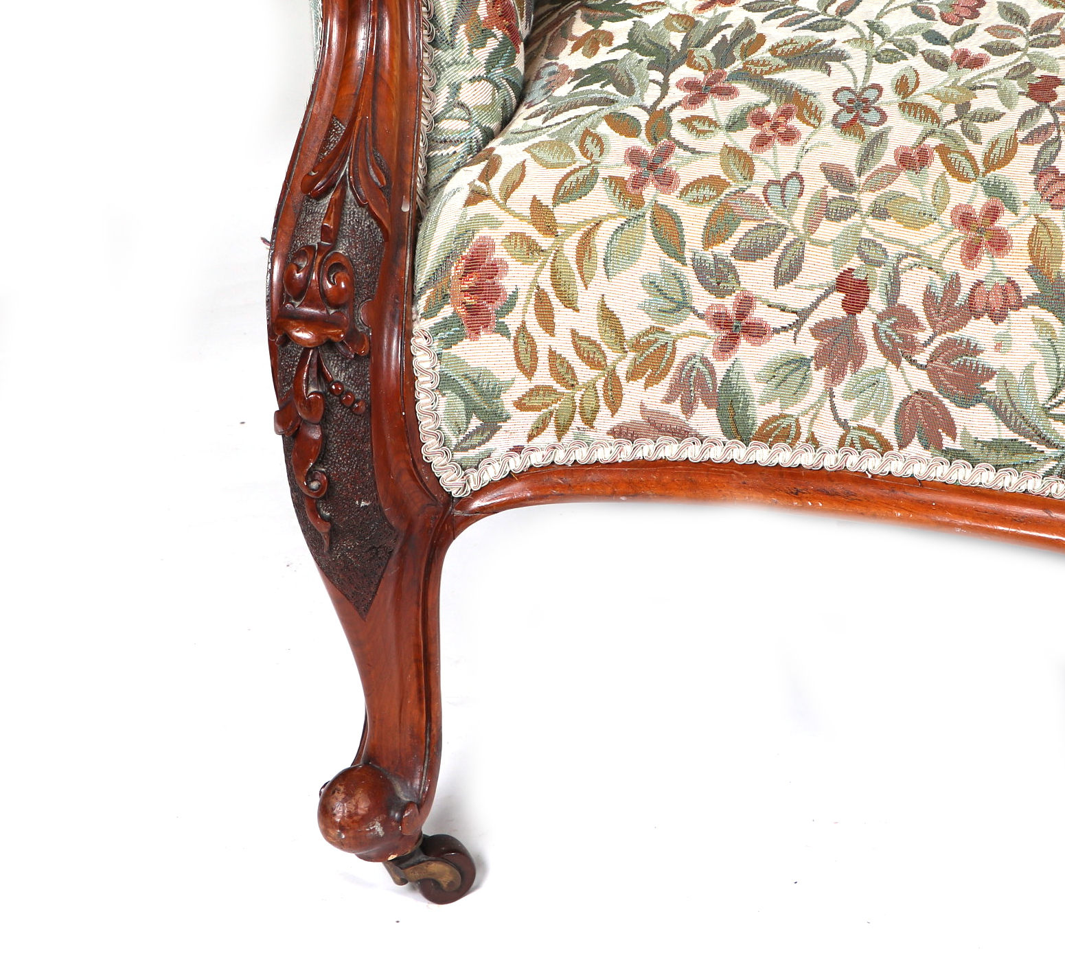 A Victorian upholstered walnut chaise lounge, with carved show wood and dwarf cabriole legs, on - Image 5 of 5