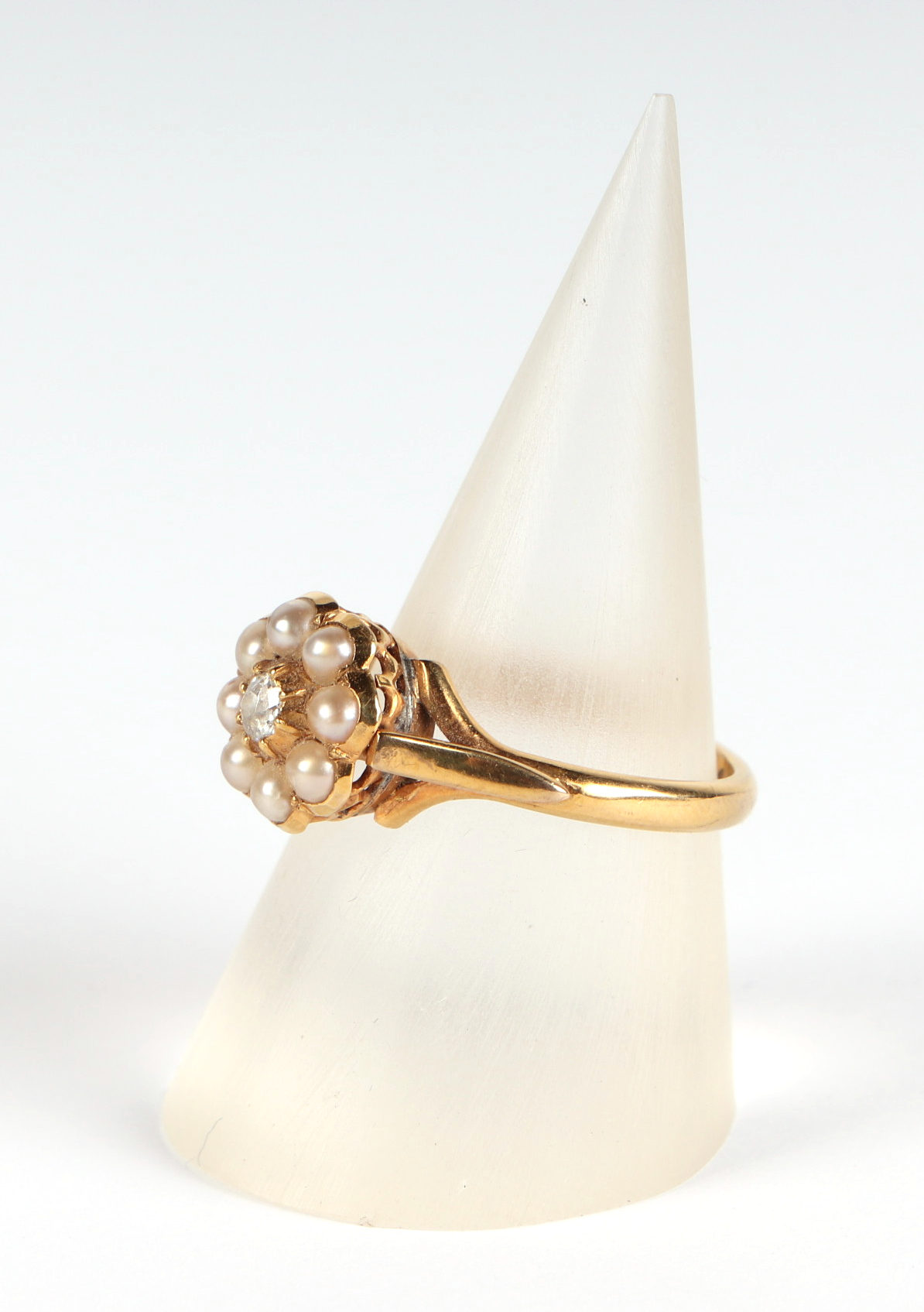 An antique 9ct gold seed pearl and diamond ring, 2.9g, approx. UK size L - Image 3 of 5