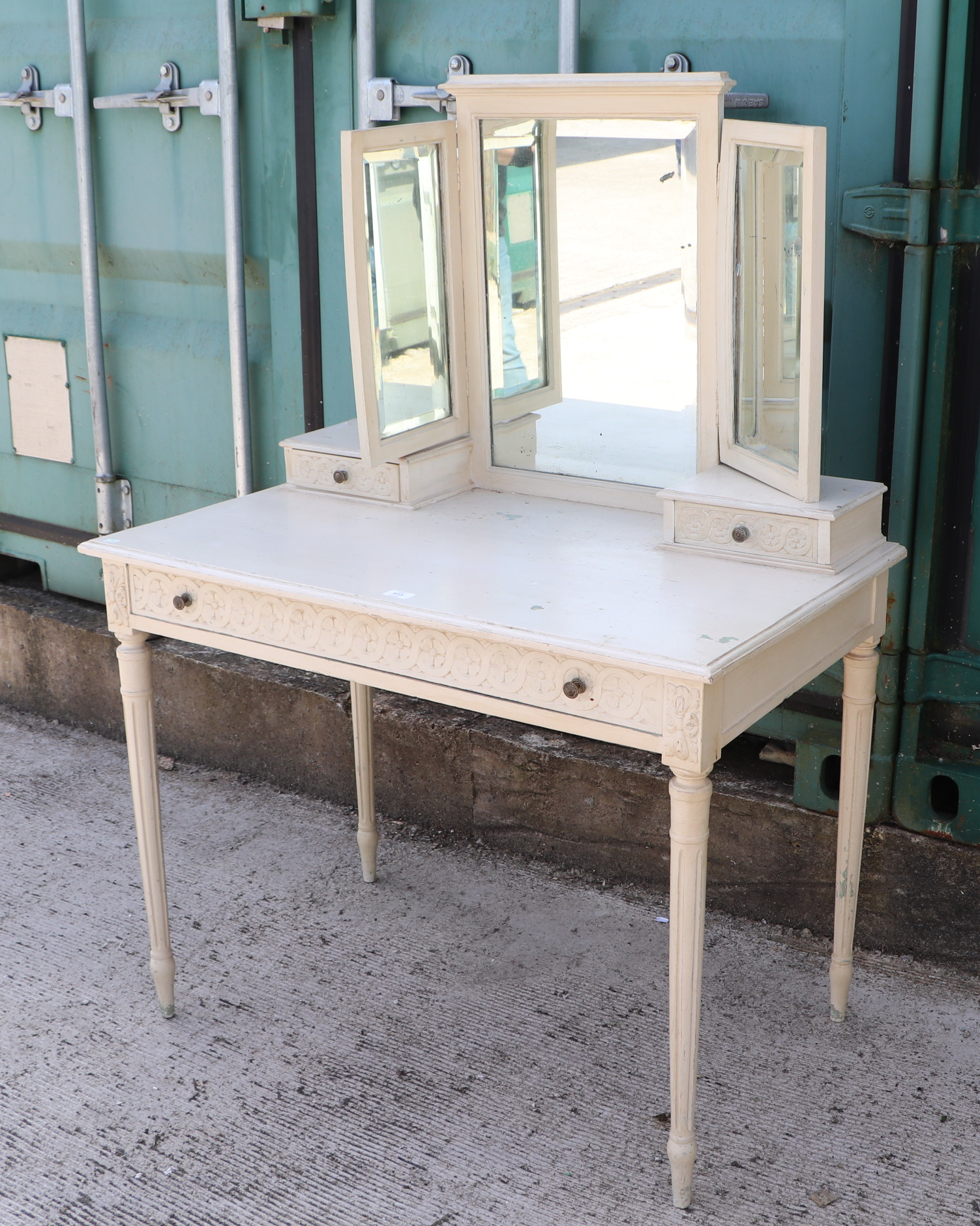 A distressed painted dressing table, with triple mirror, two jewellery drawers, and one frieze - Image 2 of 16