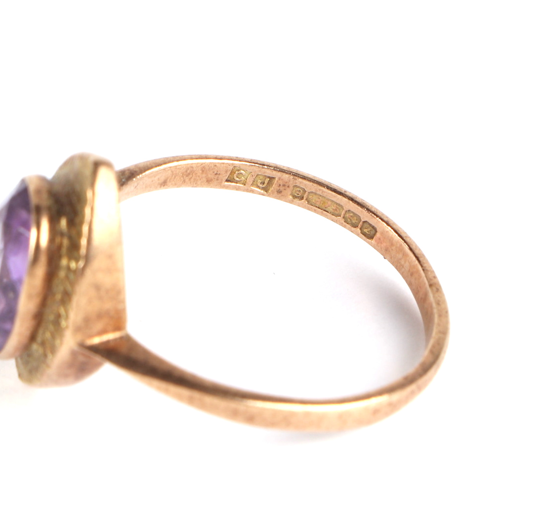 A 9ct gold amethyst ring, Birmingham 1924, 2.9g, approx. UK size Q - Image 5 of 5