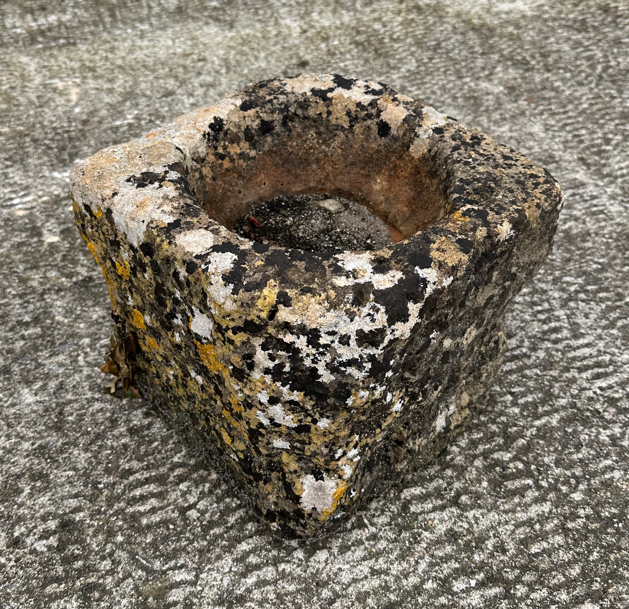An early well weathered carved stone font, removed from a Bath Rectory, 32cm diameter. - Image 2 of 3