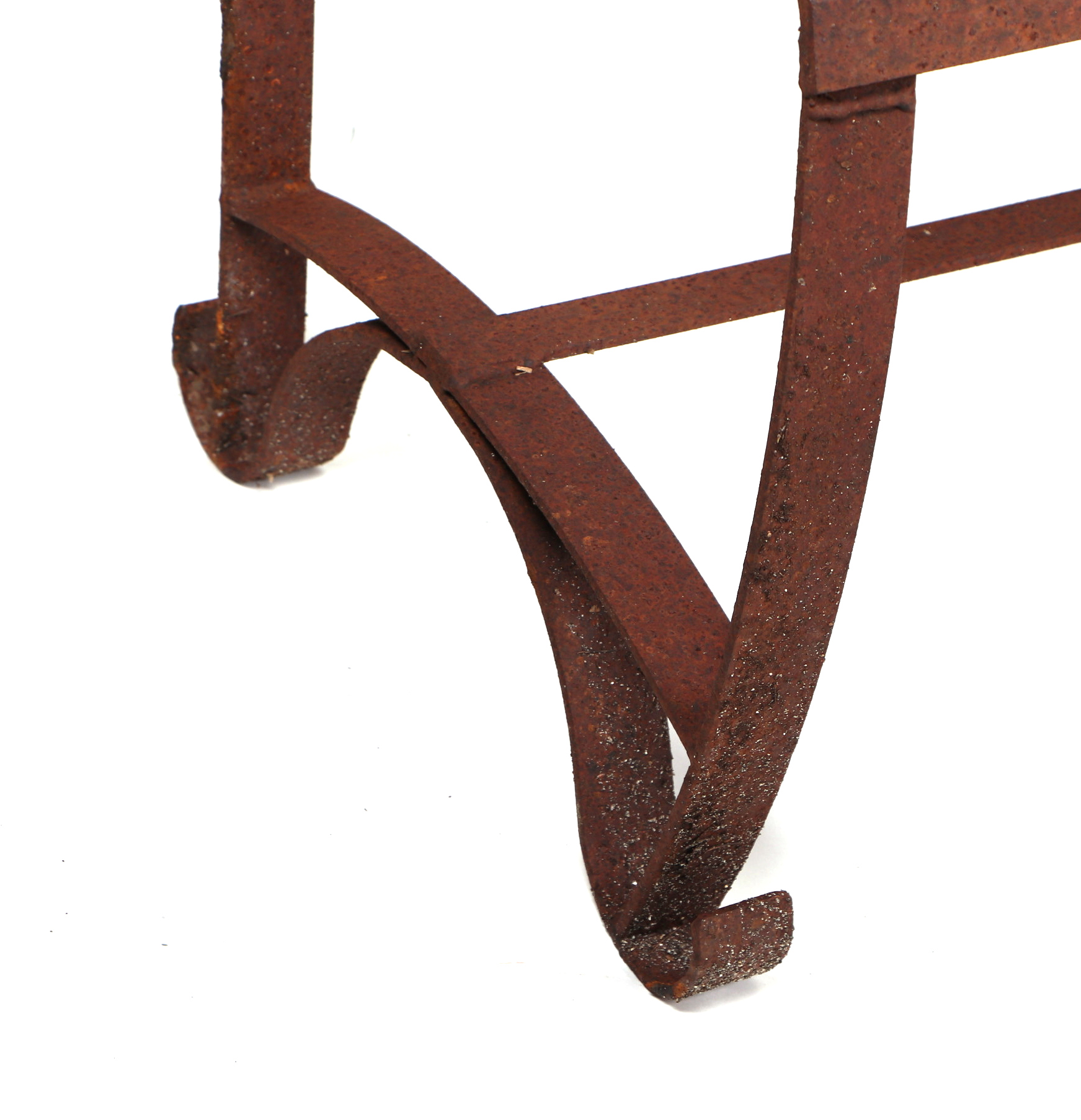 A iron strap work garden bench, with scroll arms and feet, and ball finials, 140cm high. - Image 2 of 3