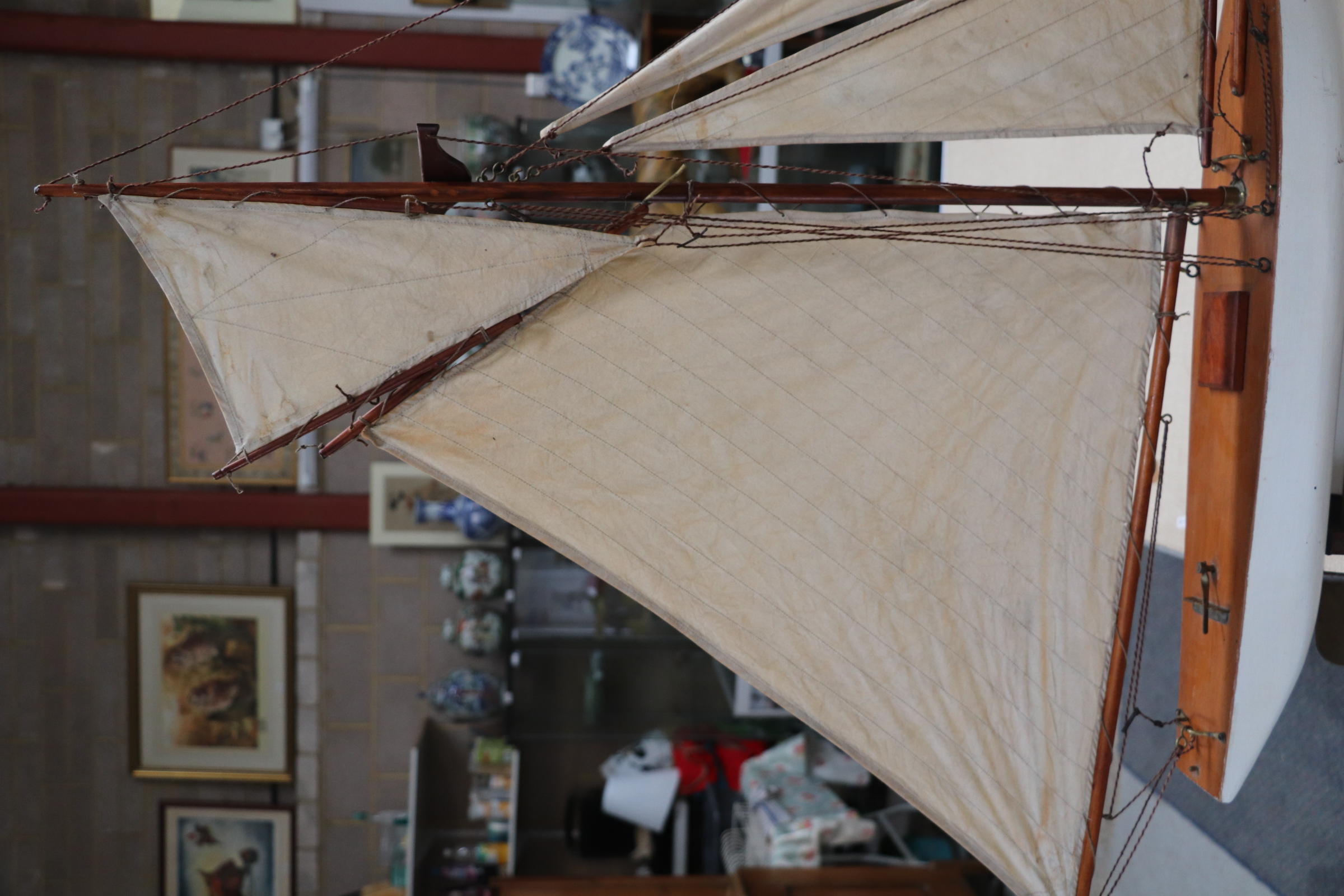A pond yacht, having a painted hull, 72cm long, mounted on a stand. Condition Report Looks to be - Bild 12 aus 14
