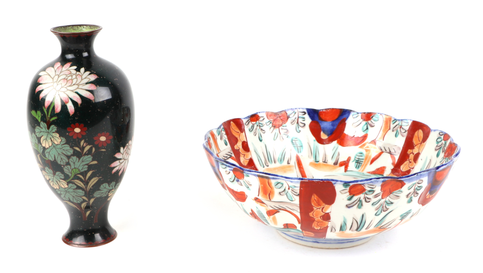 A late 19th century Japanese satsuma hanging bowl, 23cm diameter, a group of Imari plates and bowls, - Image 5 of 6