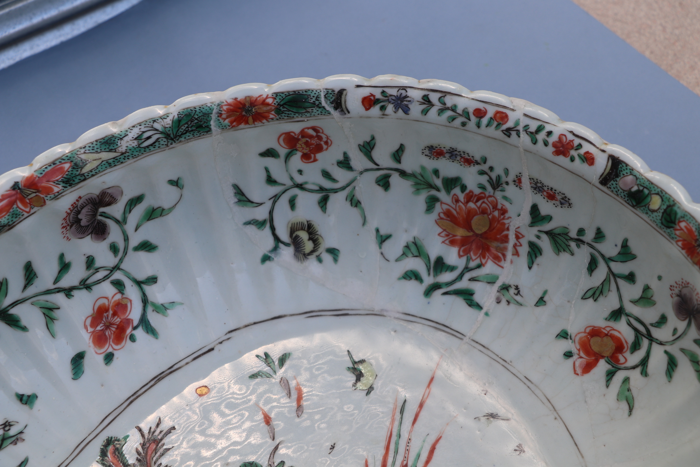 A large Chinese famille vert oval bowl, decorated exotic birds and flowers, 40cm wide. Condition - Image 6 of 11