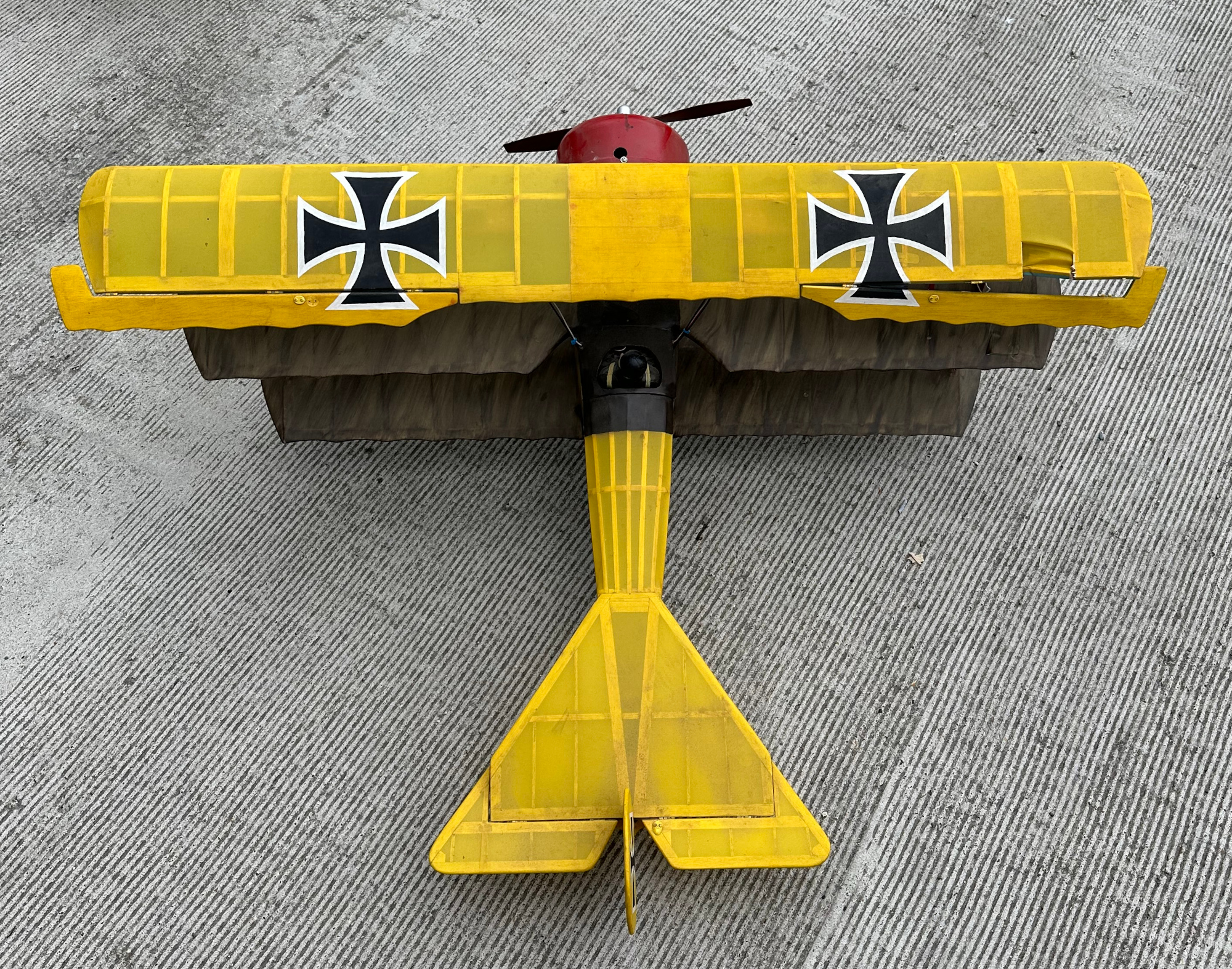 Aviation interest; a scale model of a WWI Fokker bi-plane, wing span 125cm. - Image 6 of 8