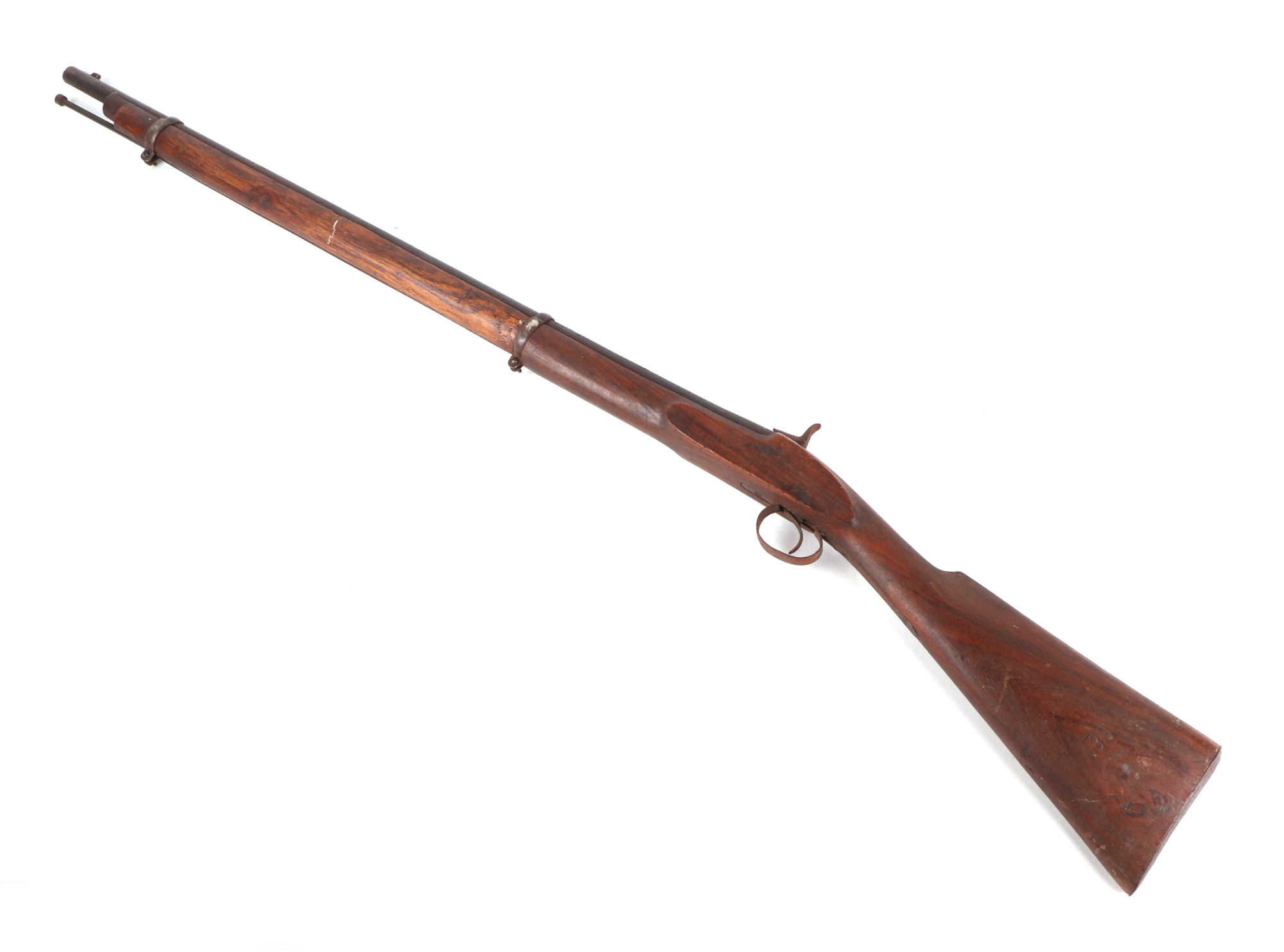 A 19th Enfield-style musket, with percussion black power cap, ram rod, and walnut stock, 121cm - Image 3 of 7