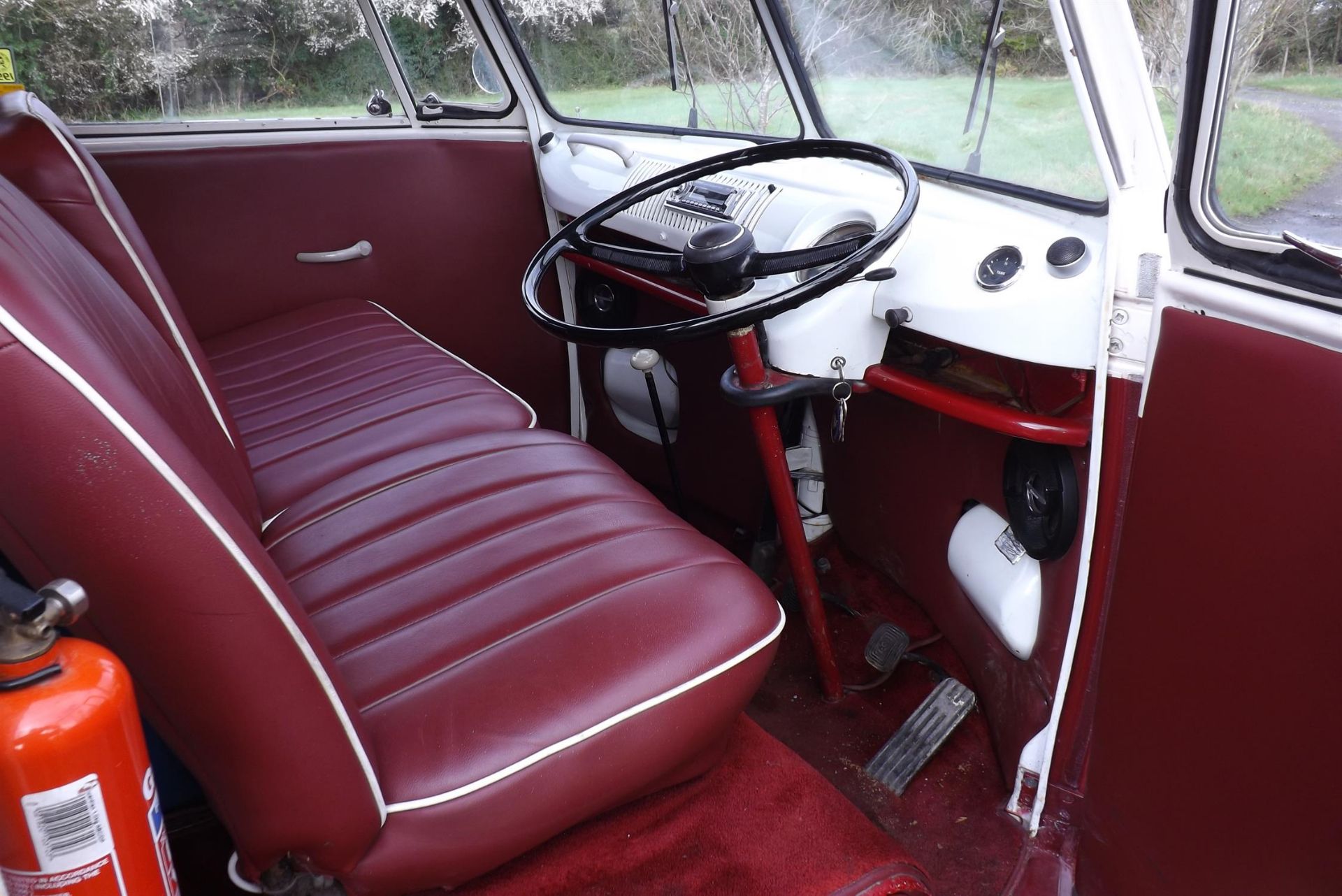 1963 Volkswagen Type 2 (T1) 'Spilt-Screen' Microbus - Image 2 of 10