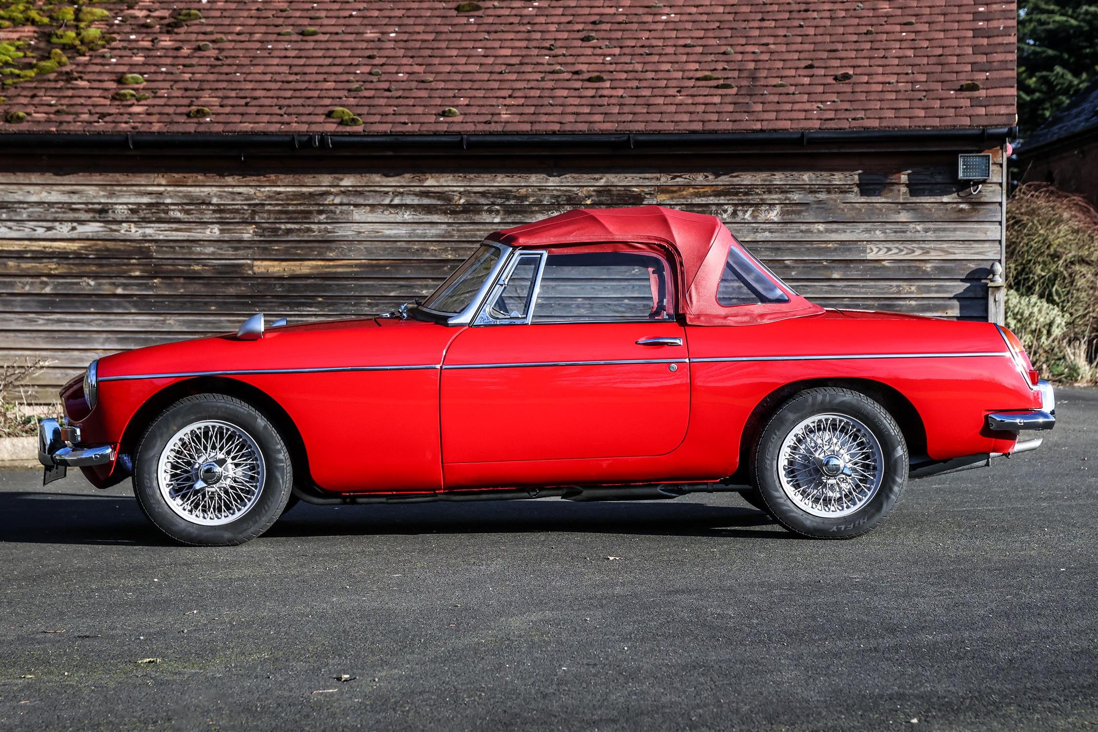 1962 MG B Roadster - Image 5 of 10