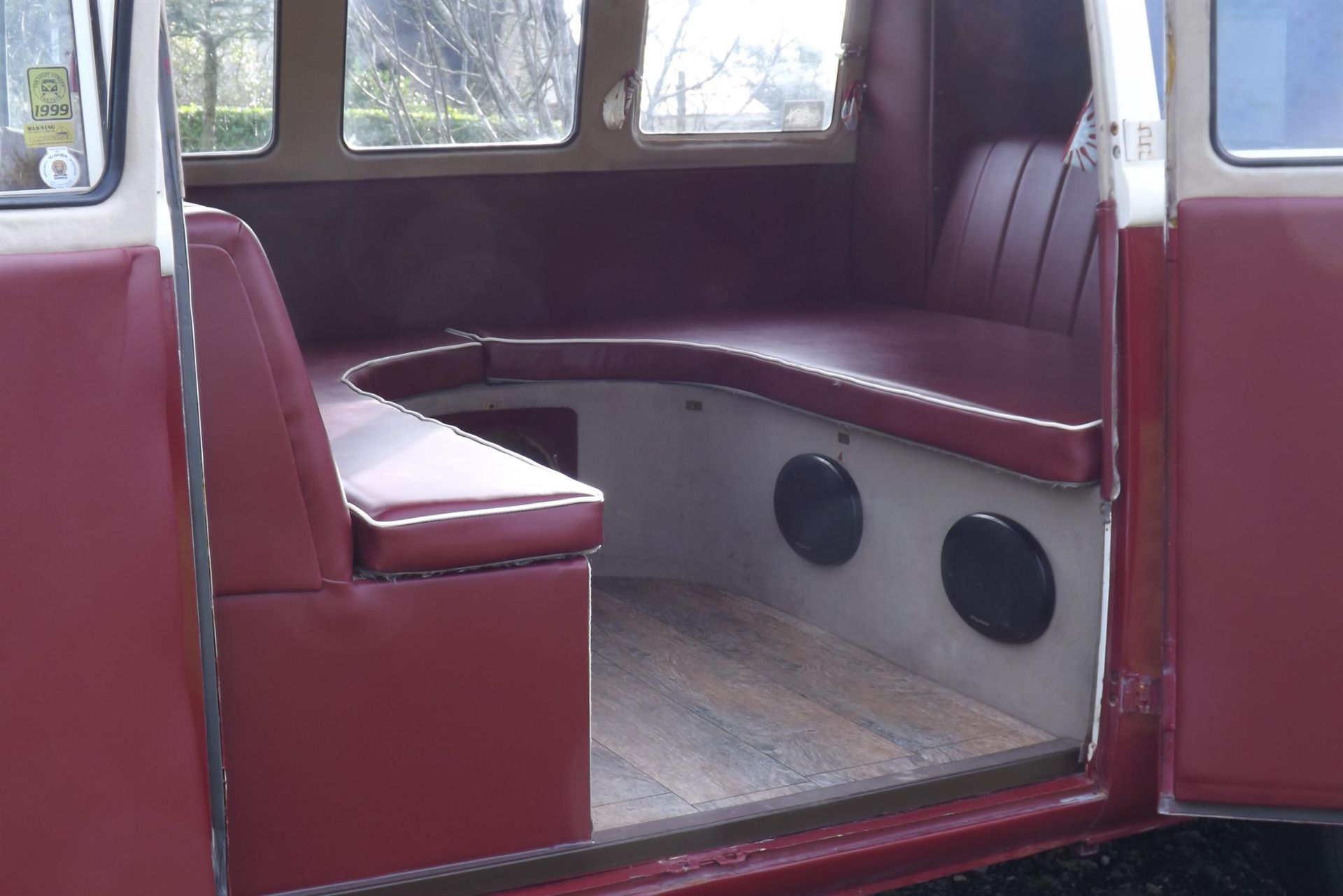 1963 Volkswagen Type 2 (T1) 'Spilt-Screen' Microbus - Image 6 of 10