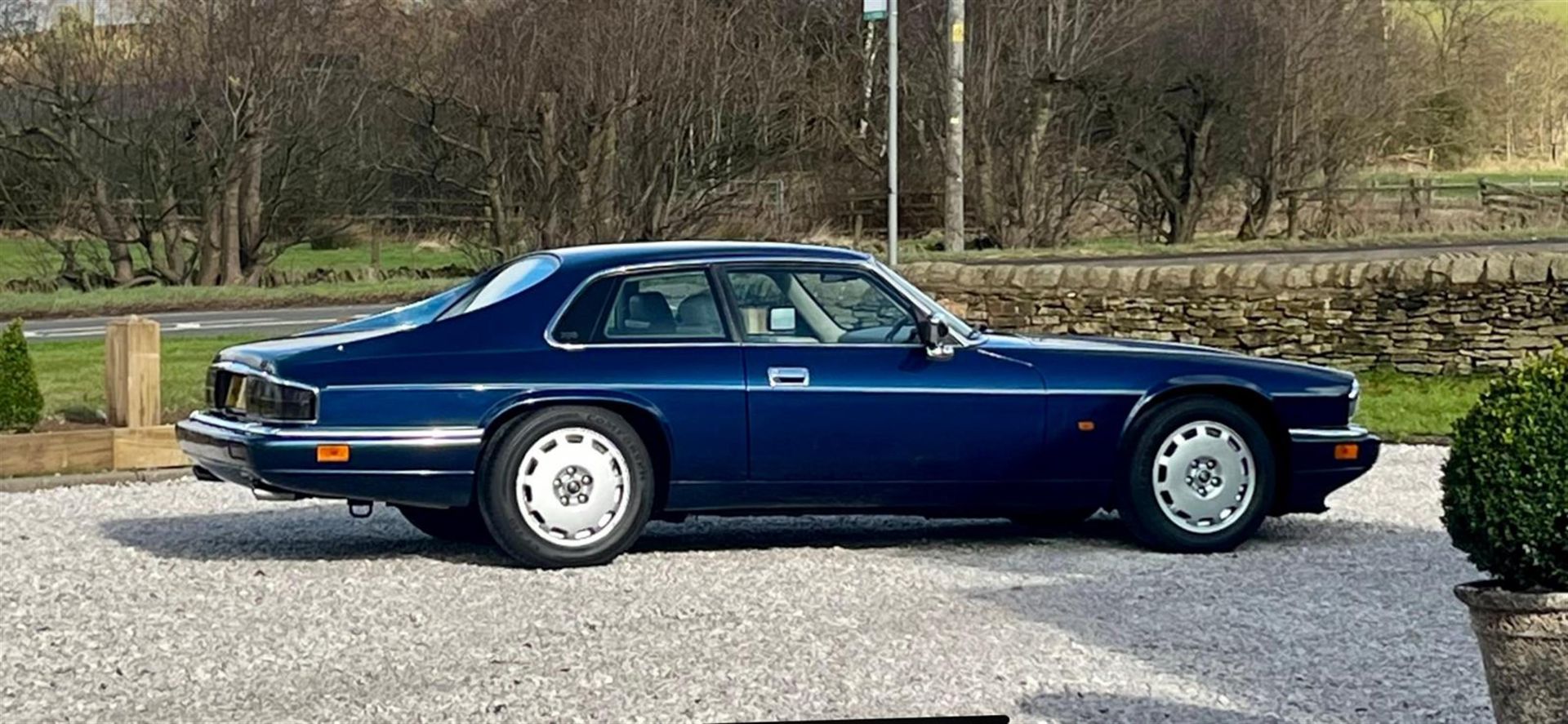 1995 Jaguar XJ-S 4.0-Litre Celebration Coupé - Image 5 of 10