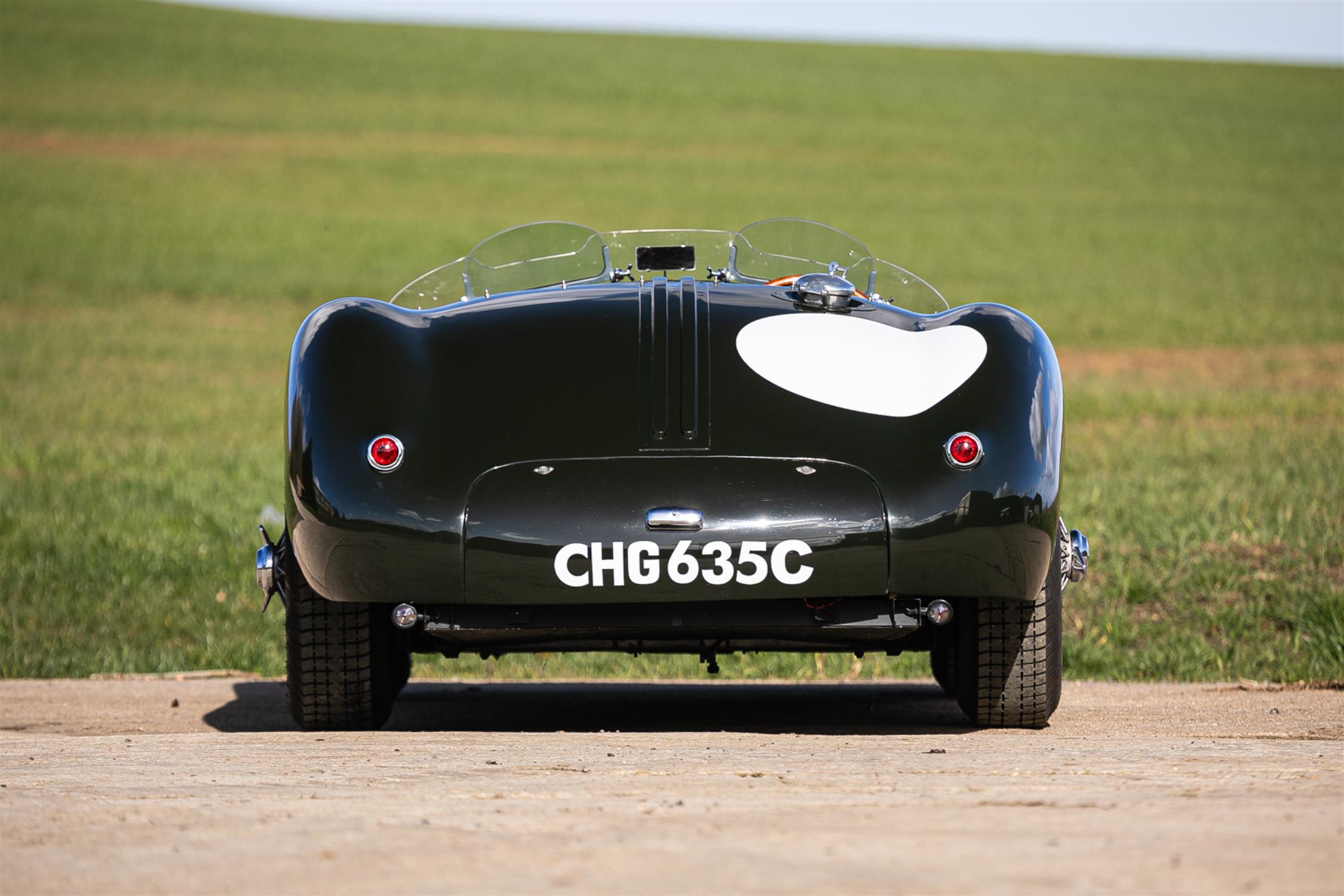 1965 Jaguar C-Type Replica by Proteus (3.5-Litre) - Image 7 of 10