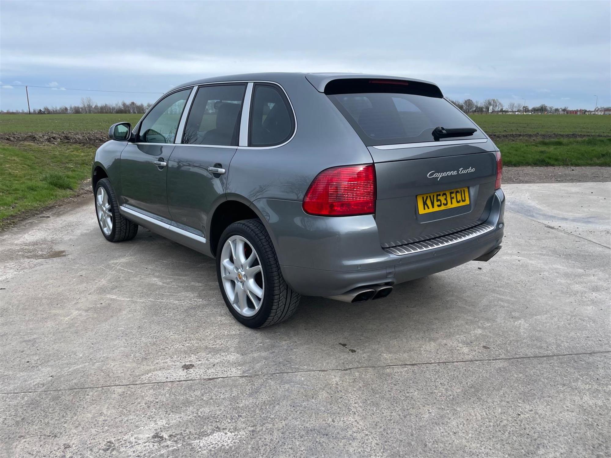 2003 Porsche Cayenne Turbo Tiptronic - Image 4 of 10