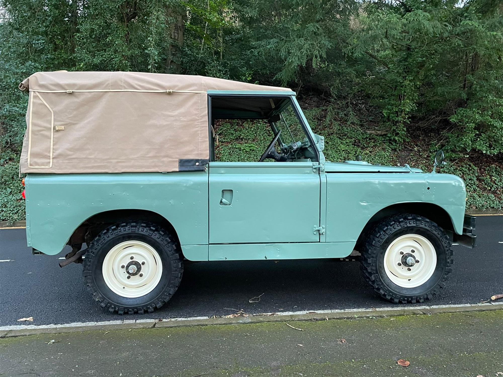 1963 Land Rover Series IIA 88" Canvas Tilt - Image 8 of 10