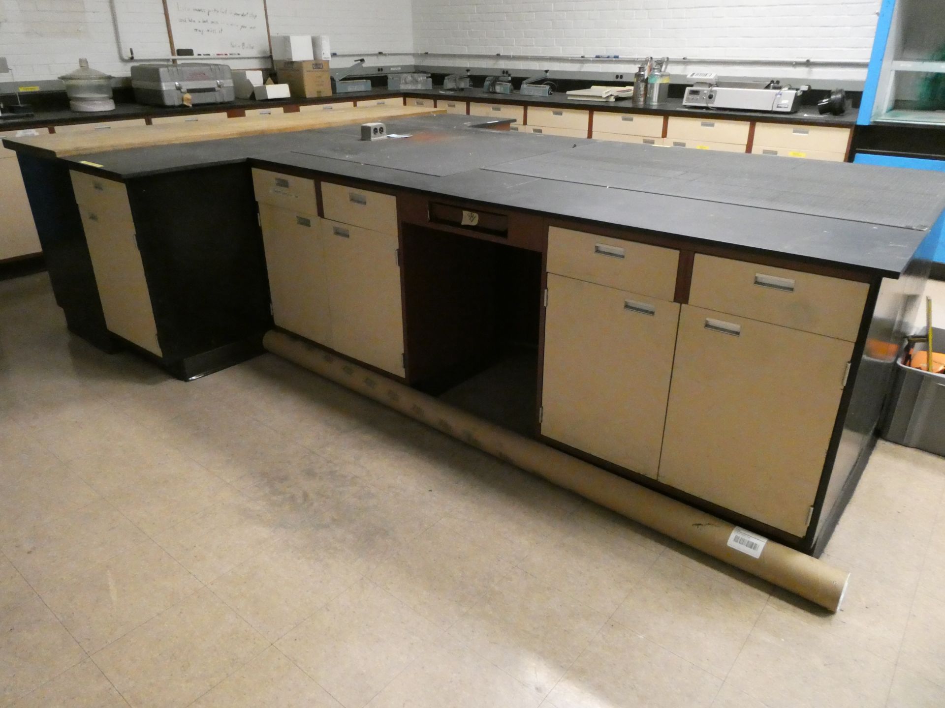 T Shaped Lab Cabinets w/Solid Work Surface - Image 4 of 4