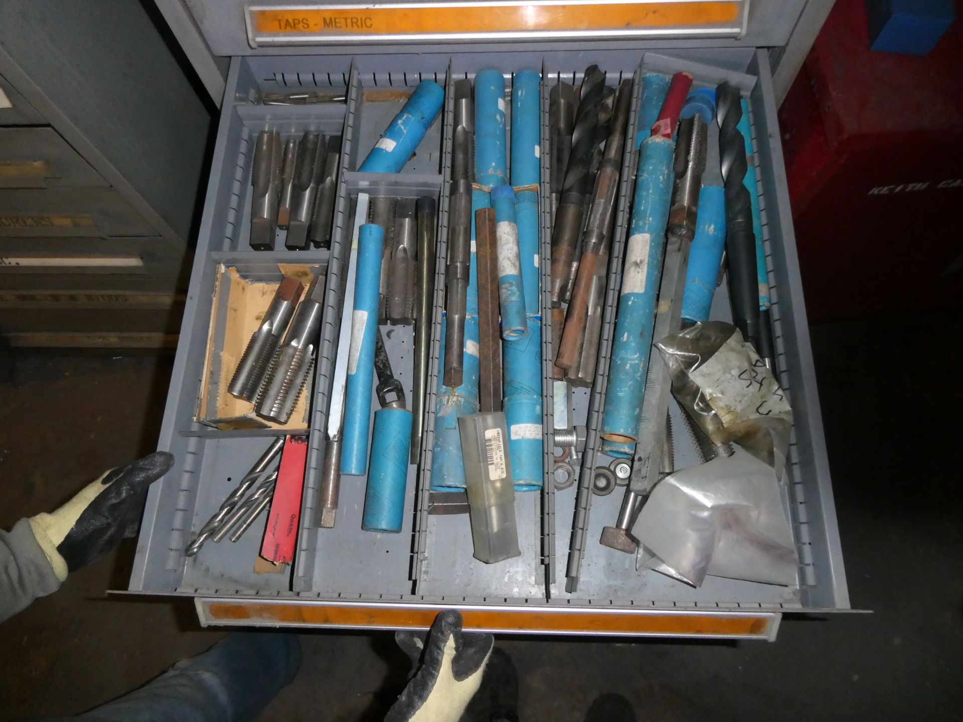 Vidmar 9 Drawer Cabinet with Contents - Image 5 of 9