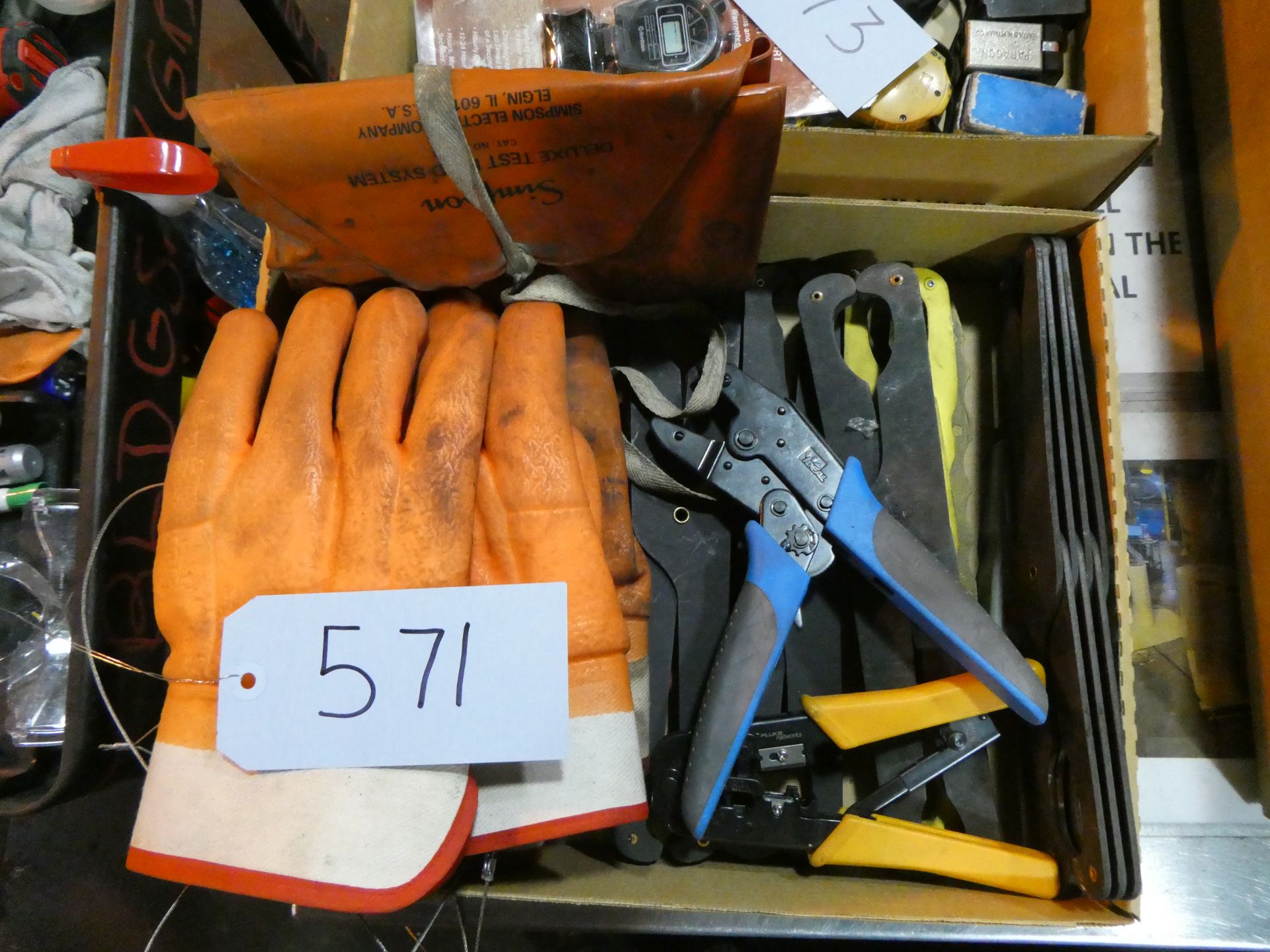 Electrical Gloves and Pullers