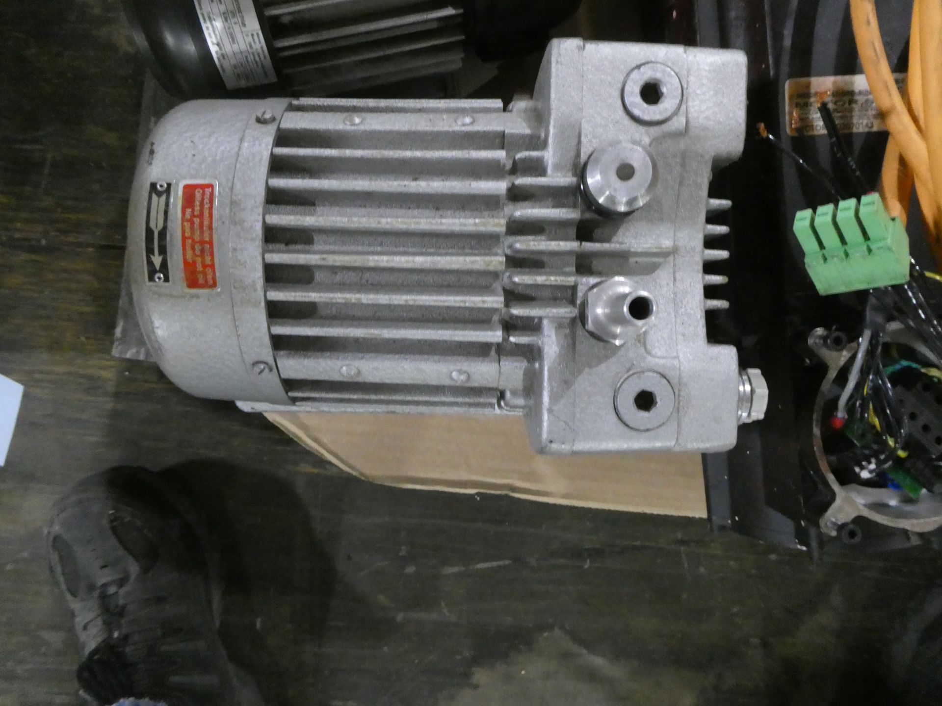 Pallet of Encoders, Motors and Couplings - Image 10 of 24