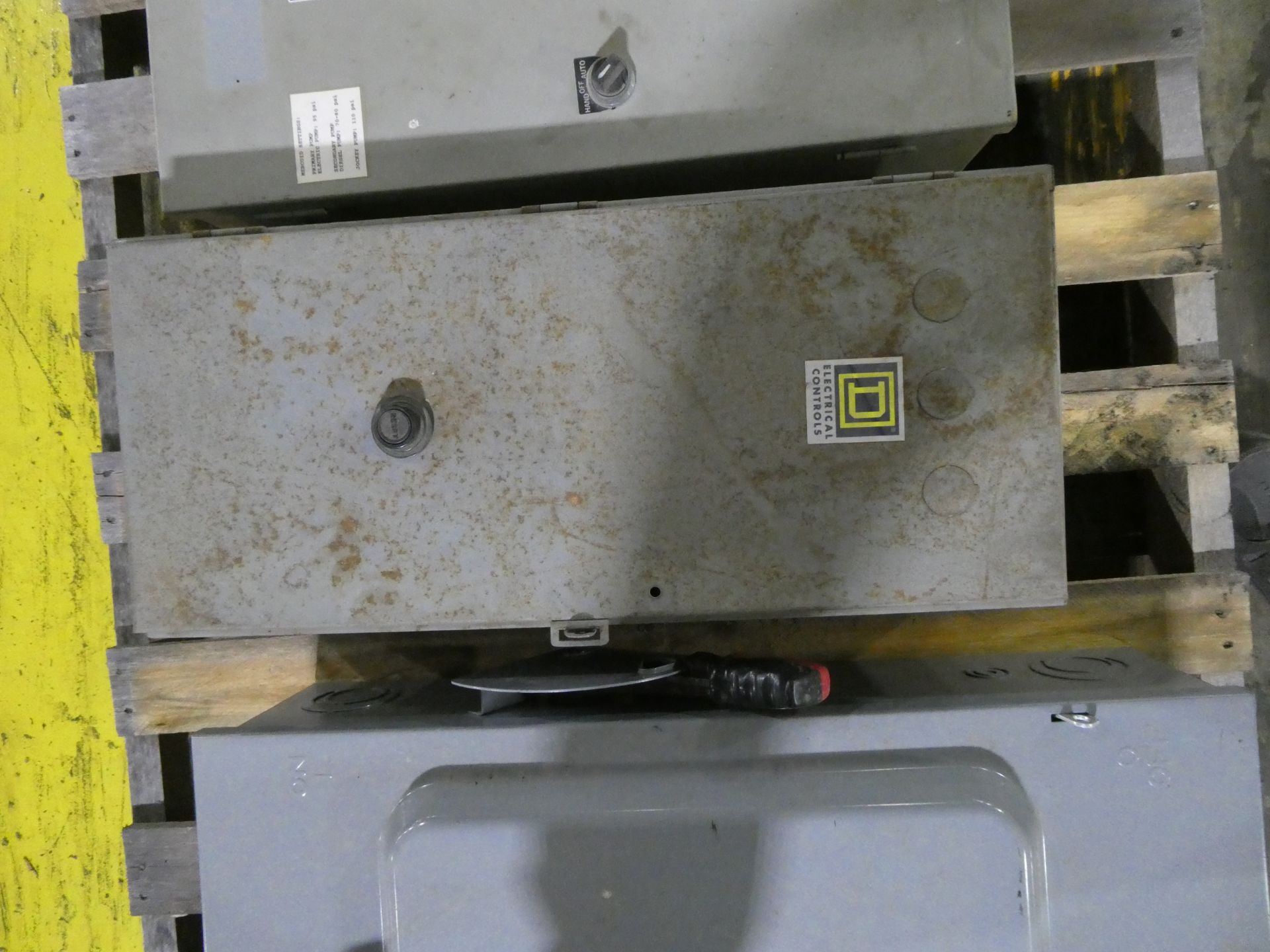 Pallet of Square D Disconnects and Motor Starters - Image 4 of 6