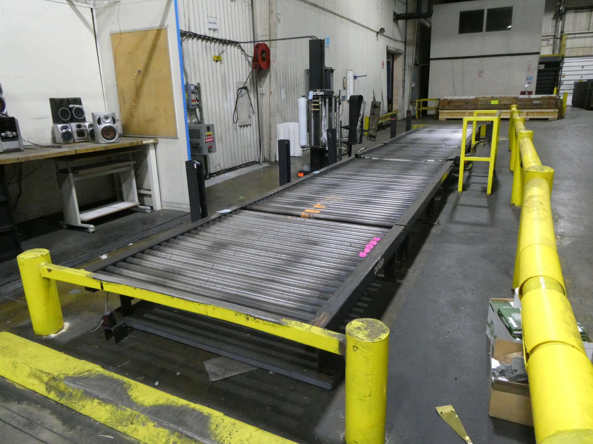 2003 Orion FA55 Automatic Pallet Pallet Wrapper with Integral Scale