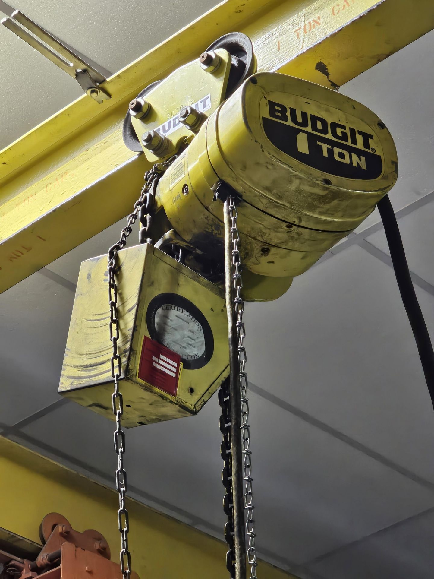 1 Ton Budgit Electric Chain Hoist - Image 3 of 4