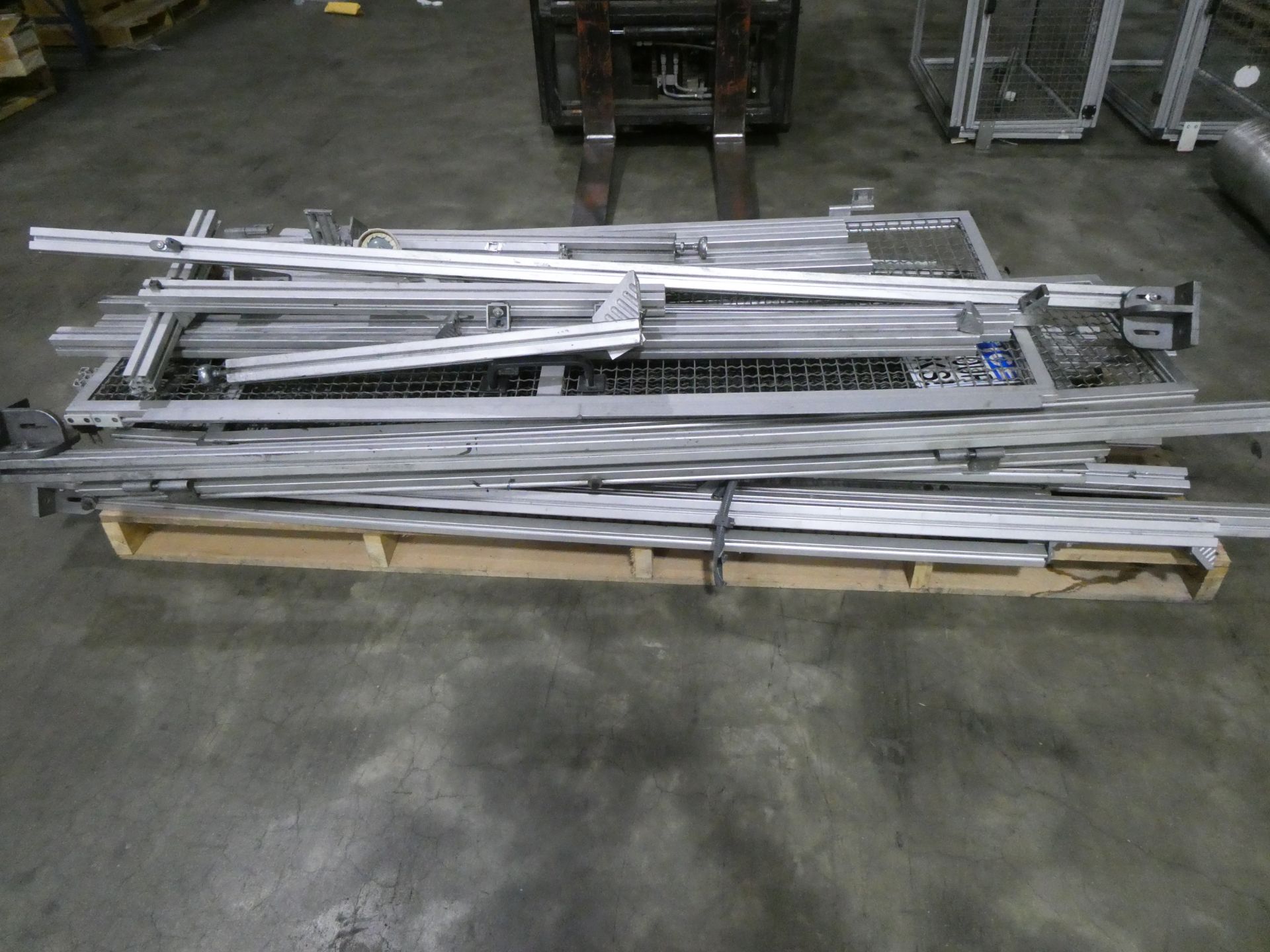Aluminum Safety Cages, 8020 - Image 3 of 4