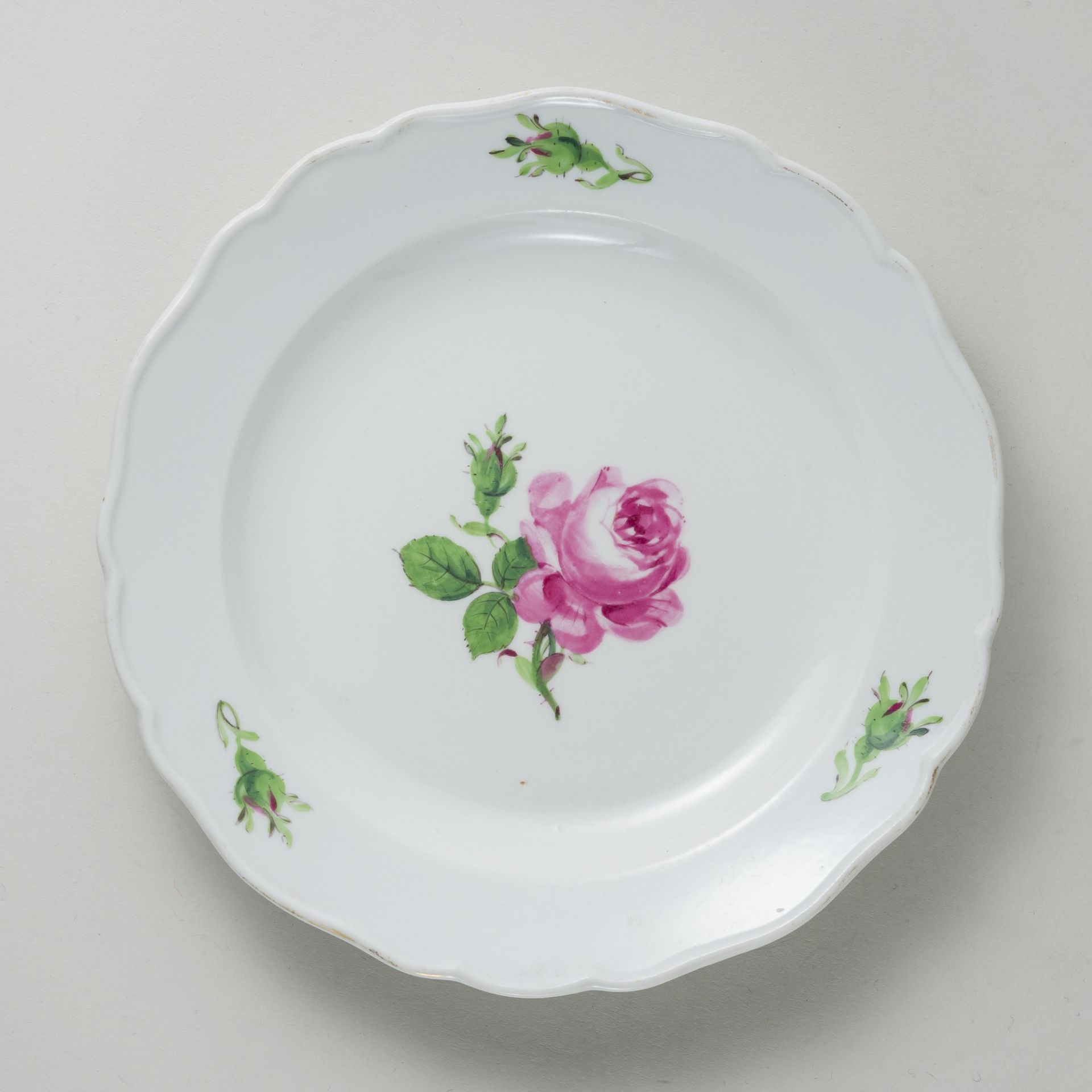 Meissen 5 x Brotteller Rote Rose 2. Wahl nach 1934 - Image 10 of 11